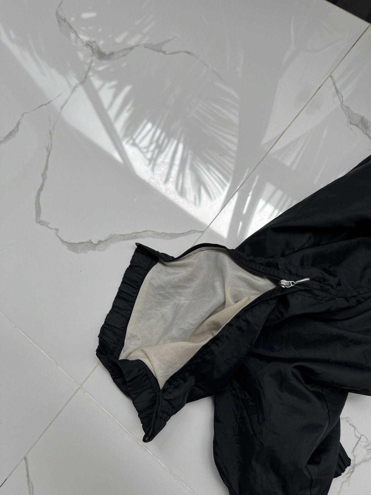 Nike × Vintage 90's NIKE Y2K BAGGY RETRO RARE SWOOSH LOGO TRACK PANTS Size US 32 / EU 48 - 5 Thumbnail