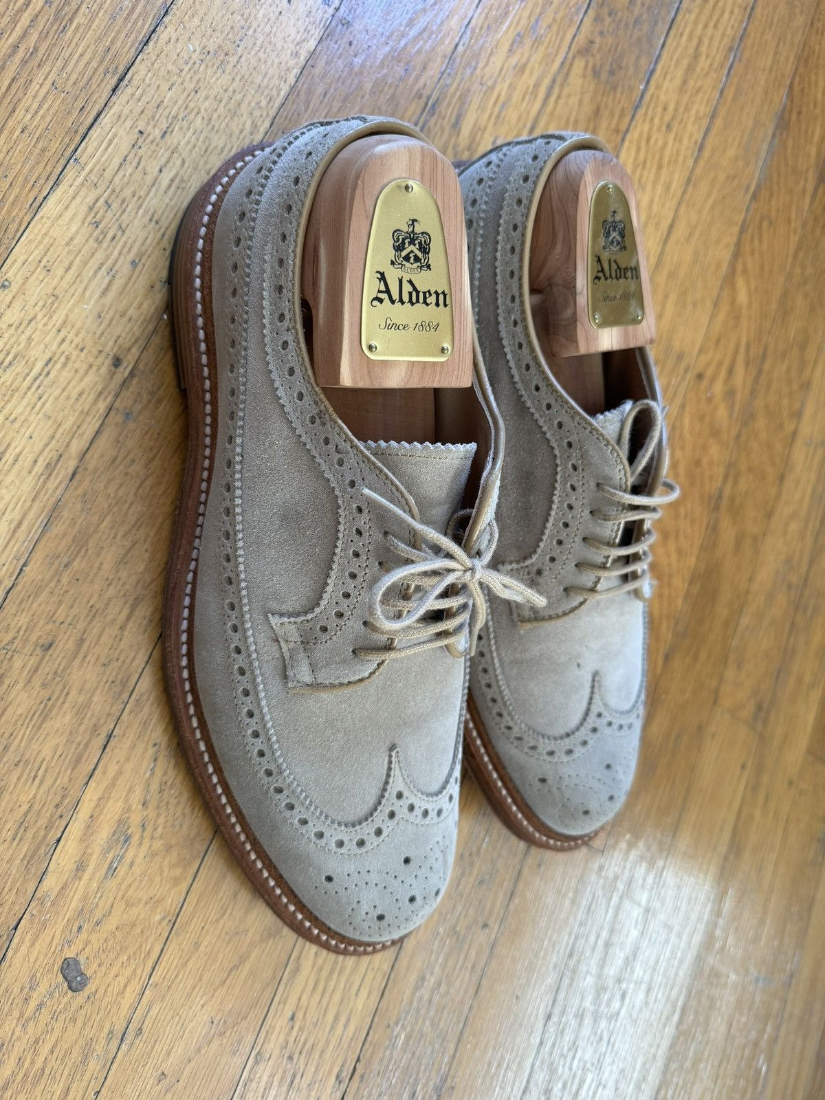 Alden × Todd Snyder Alden for Todd Snyder Suede Bluchers in “Milkshake” Size 8D Size US 8 / EU 41 - 5 Thumbnail