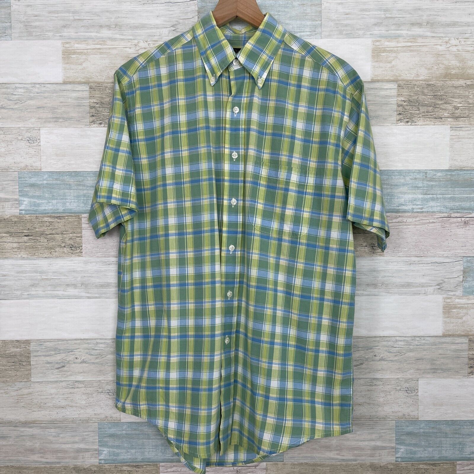 Brooks Brothers Brooks Brothers Short Sleeve Button Down Shirt Plaid Mens M Size US M / EU 48-50 / 2 - 1 Thumbnail