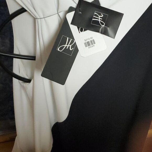 Joseph Ribkoff Joseph Ribkoff Lined Black & White Sleeveless Event Sz. 4 Dr Size S / US 4 / IT 40 - 4 Thumbnail