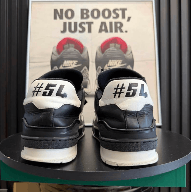 Louis Vuitton Louis Vuitton low-top sneakers Size US 9 / EU 42 - 3 Thumbnail