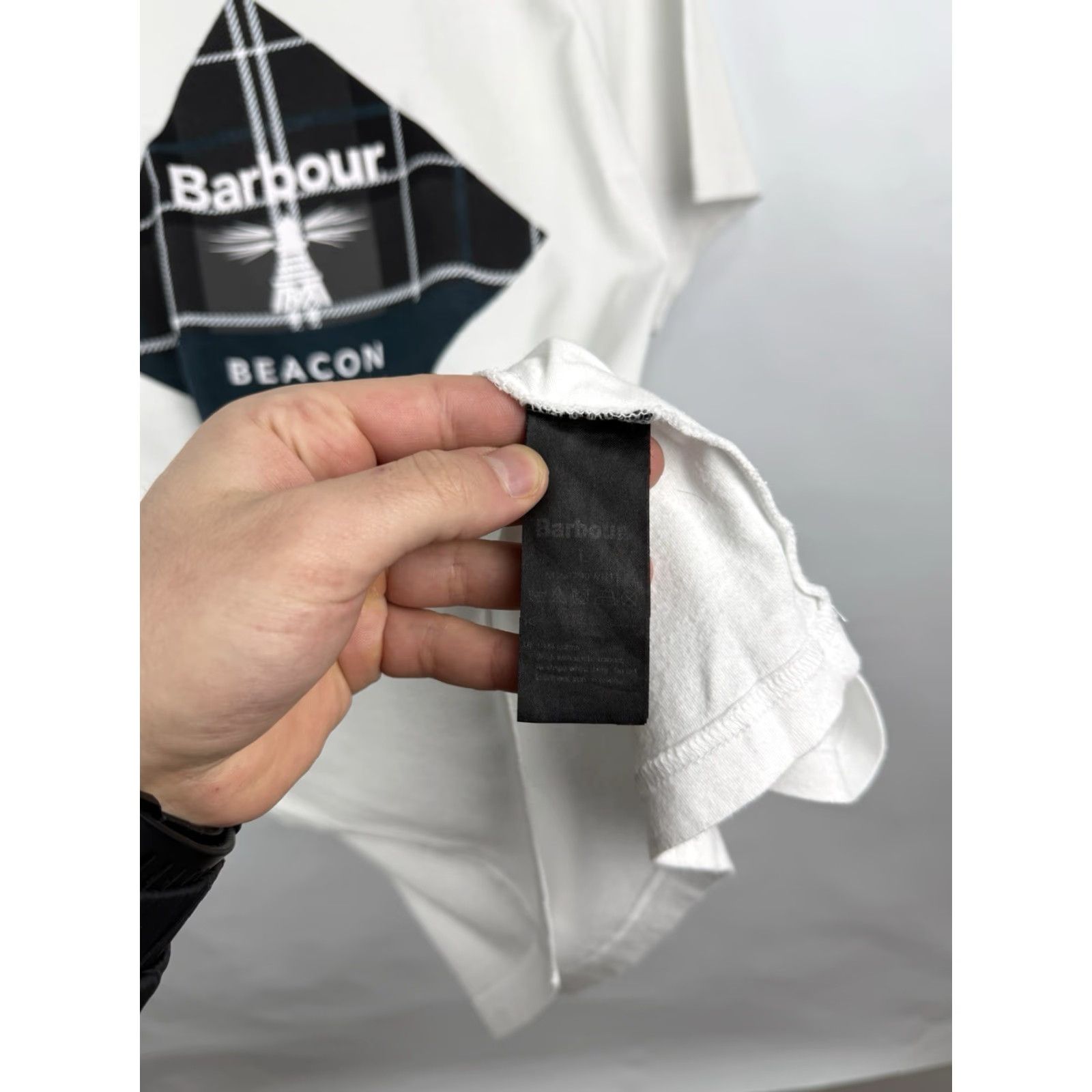 Barbour Barbour Beacon Classic T-Shirt Retro Hype Y2K White L Mens PMID Size US L / EU 52-54 / 3 - 6 Thumbnail