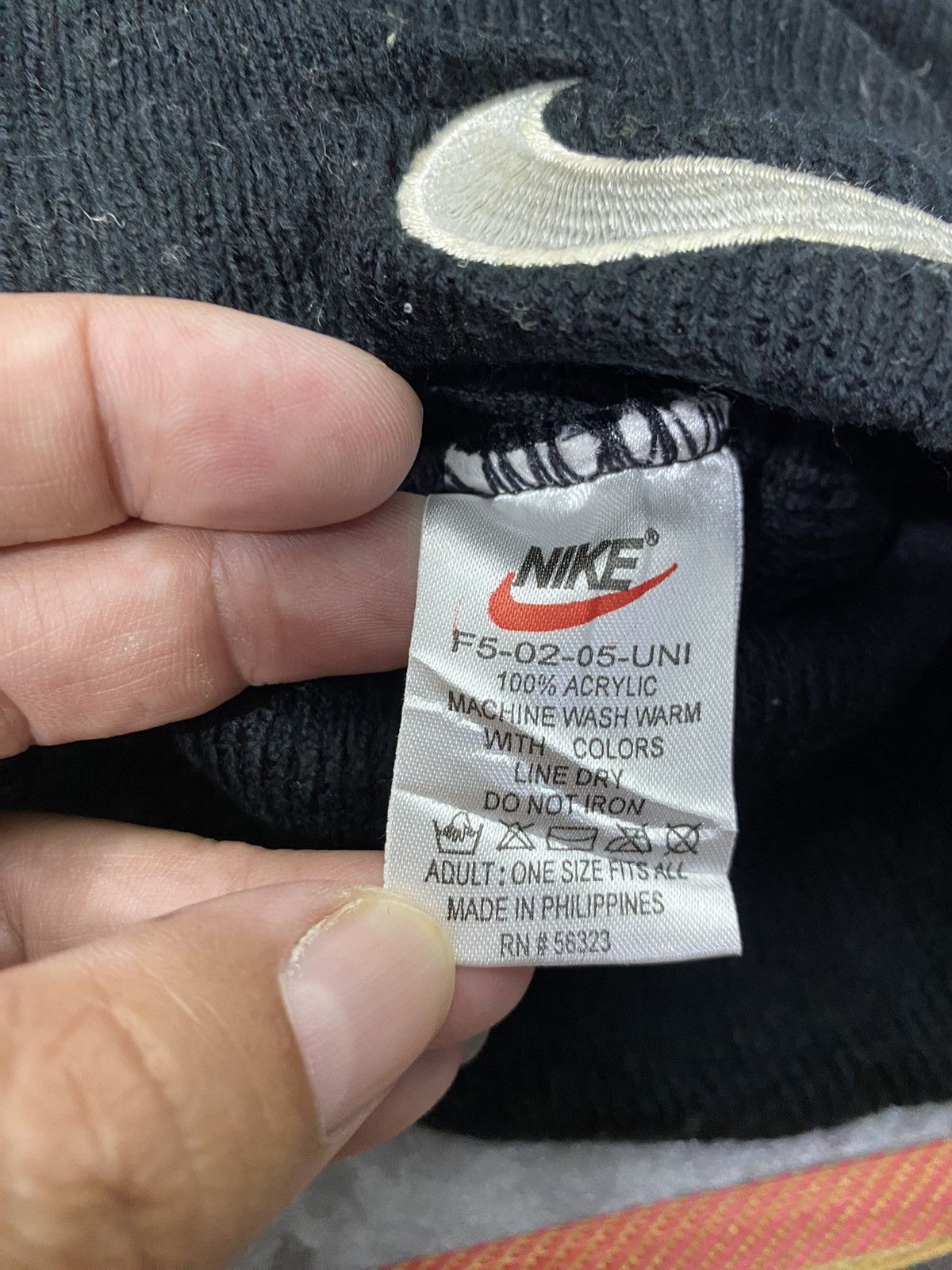 Nike Nike Swoosh Small Logo Embroidery Beanie Size ONE SIZE - 5 Thumbnail