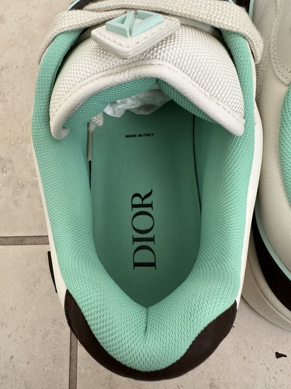 Dior × Travis Scott Travis Scott x Dior B713 Cream Mocha Size US 10.5 / EU 43-44 - 19 Thumbnail