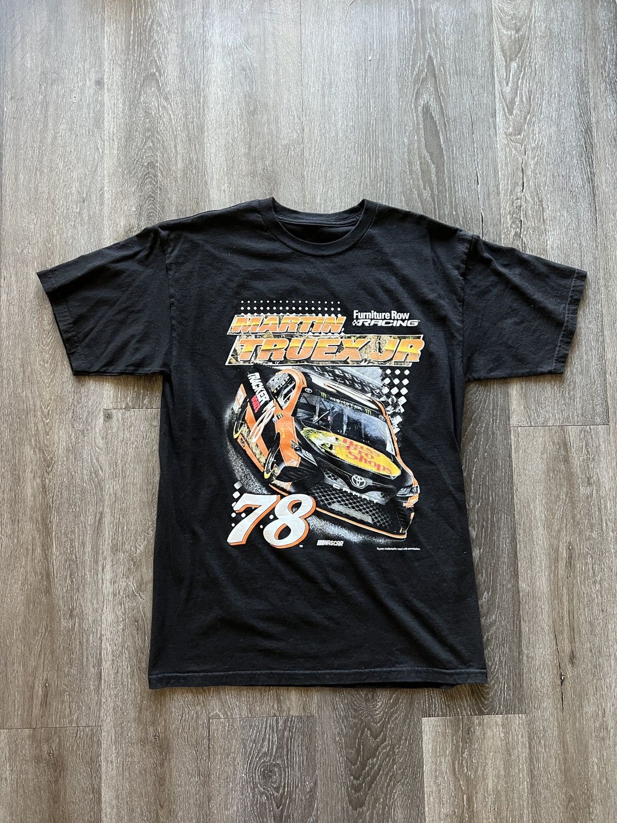 Vintage Y2K White Nascar Graphic Printed T-shirt L