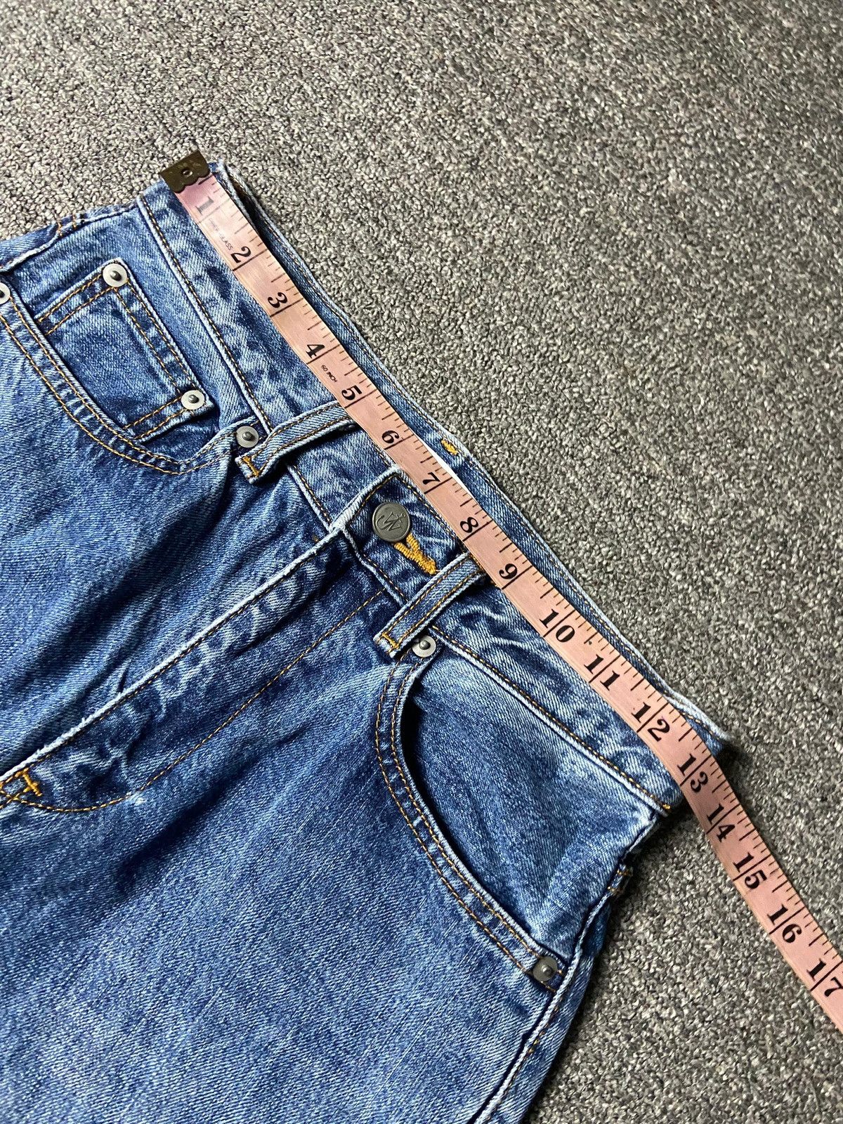 JW Anderson × Uniqlo Uniqlo x JW Anderson Distressed Denim Jeans (165) Size US 26 / EU 42 - 7 Thumbnail