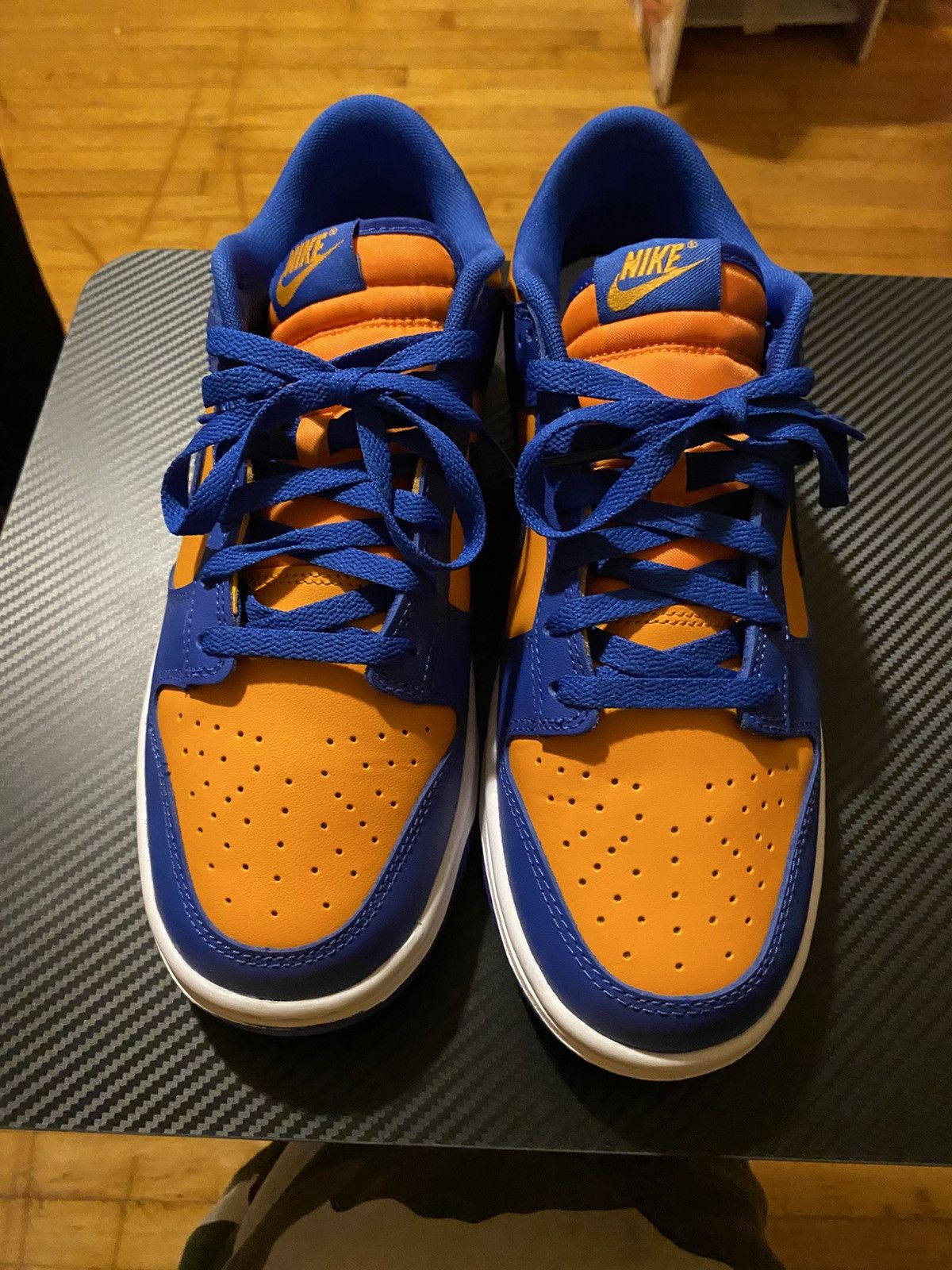 Nike Nike Dunk Low ‘ Knicks’ Size US 10 / EU 43 - 3 Thumbnail