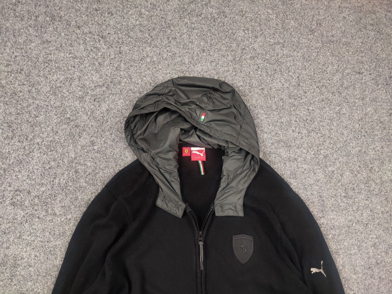 Ferrari × Puma Puma x Ferrari Logo Black Zip hoodie Knit Jacket Vintage Size US L / EU 52-54 / 3 - 4 Thumbnail