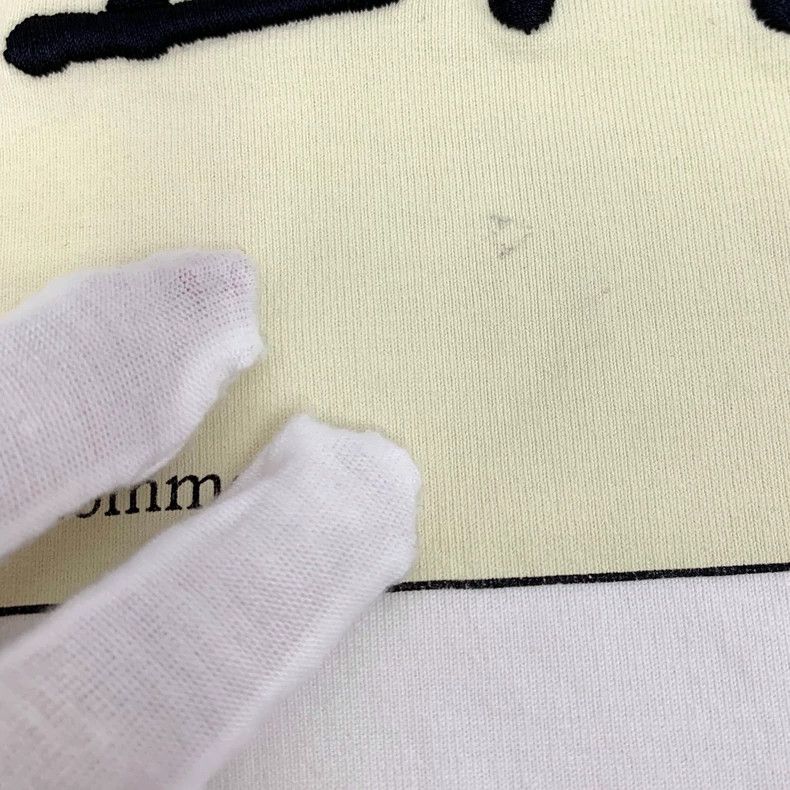 Louis Vuitton Louis Vuitton 22 white logo monogrammed embroidered cotton Size US XXL / EU 58 / 5 - 9 Thumbnail