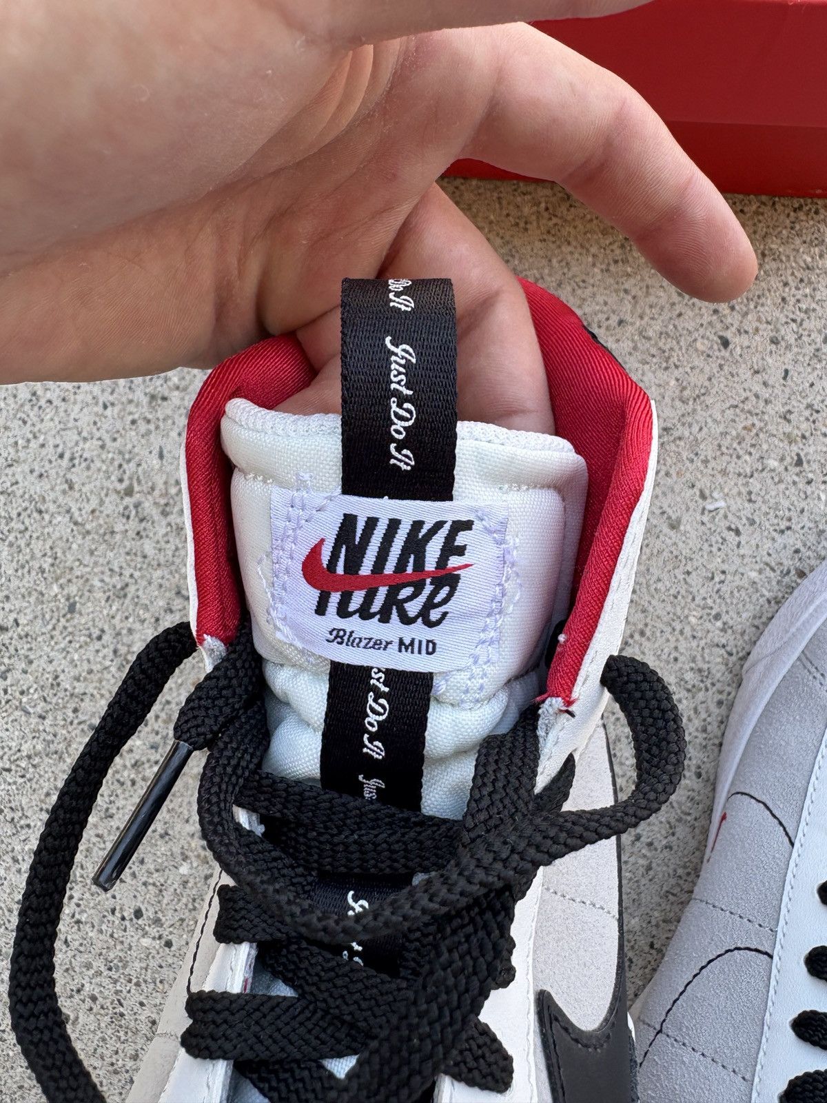 Nike Nike Blazer Mid ‘77 SE Dance “University Red” Size 7Y (GS) Size US 7 / EU 40 - 10 Thumbnail