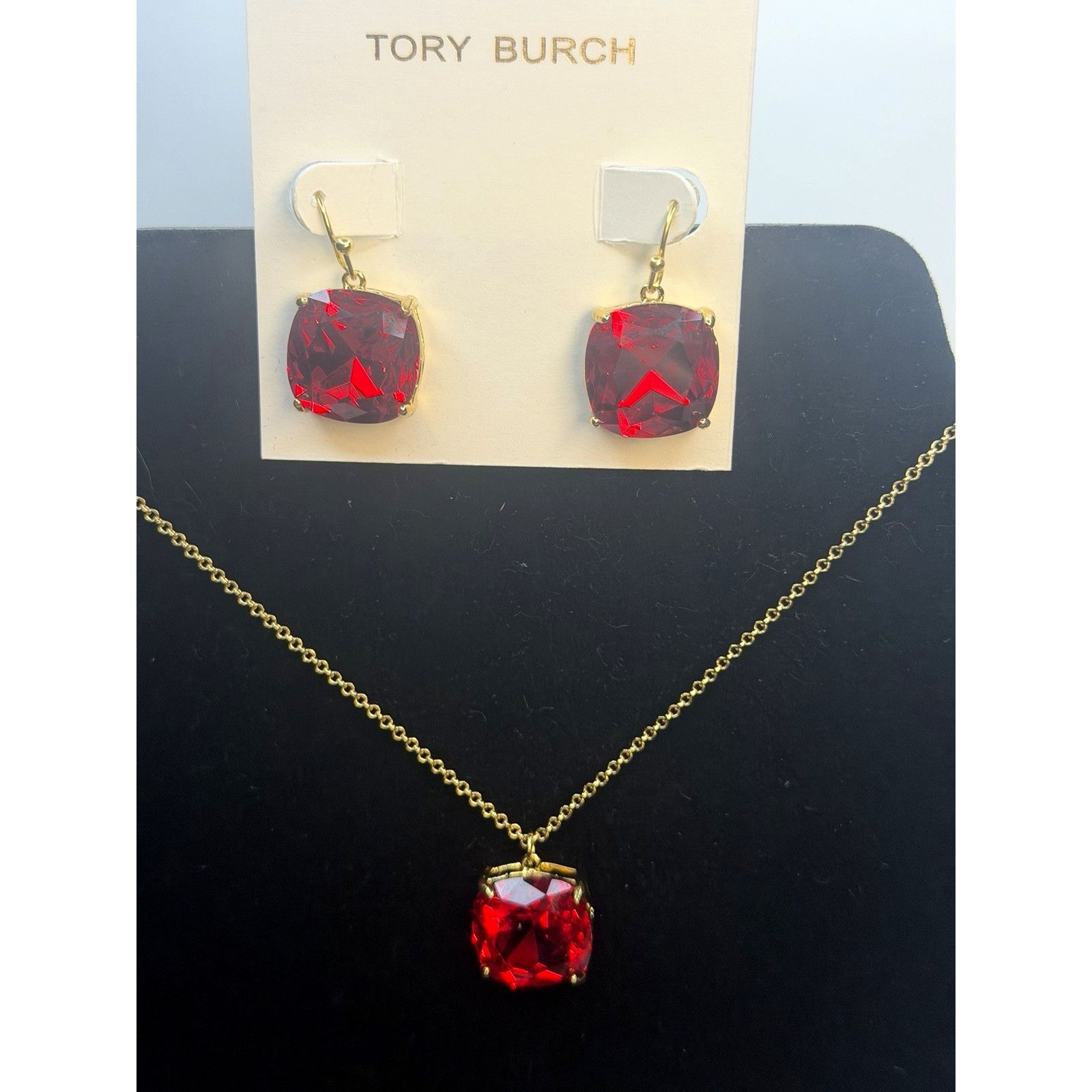 Tory Burch Tory Burch Red Crystal Earrings Necklace Set Gold Tone NWT Size ONE SIZE - 6 Thumbnail