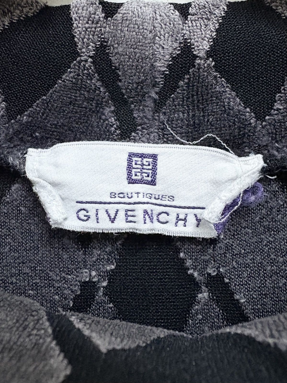 Givenchy Vintage 90's Givenchy Monogram - Argyle Pattern S/S Shirt Size S / US 4 / IT 40 - 7 Thumbnail