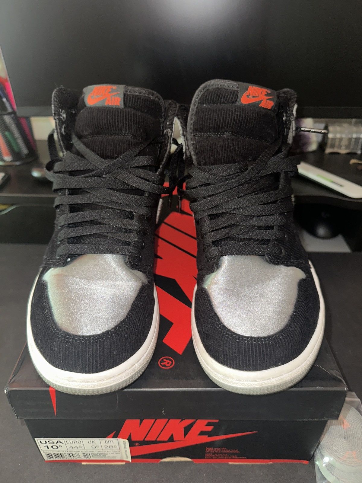 Jordan Brand × Nike Air Jordan 1 satin shadow (Aleali May) Size US 10.5 / EU 43-44 - 3 Thumbnail