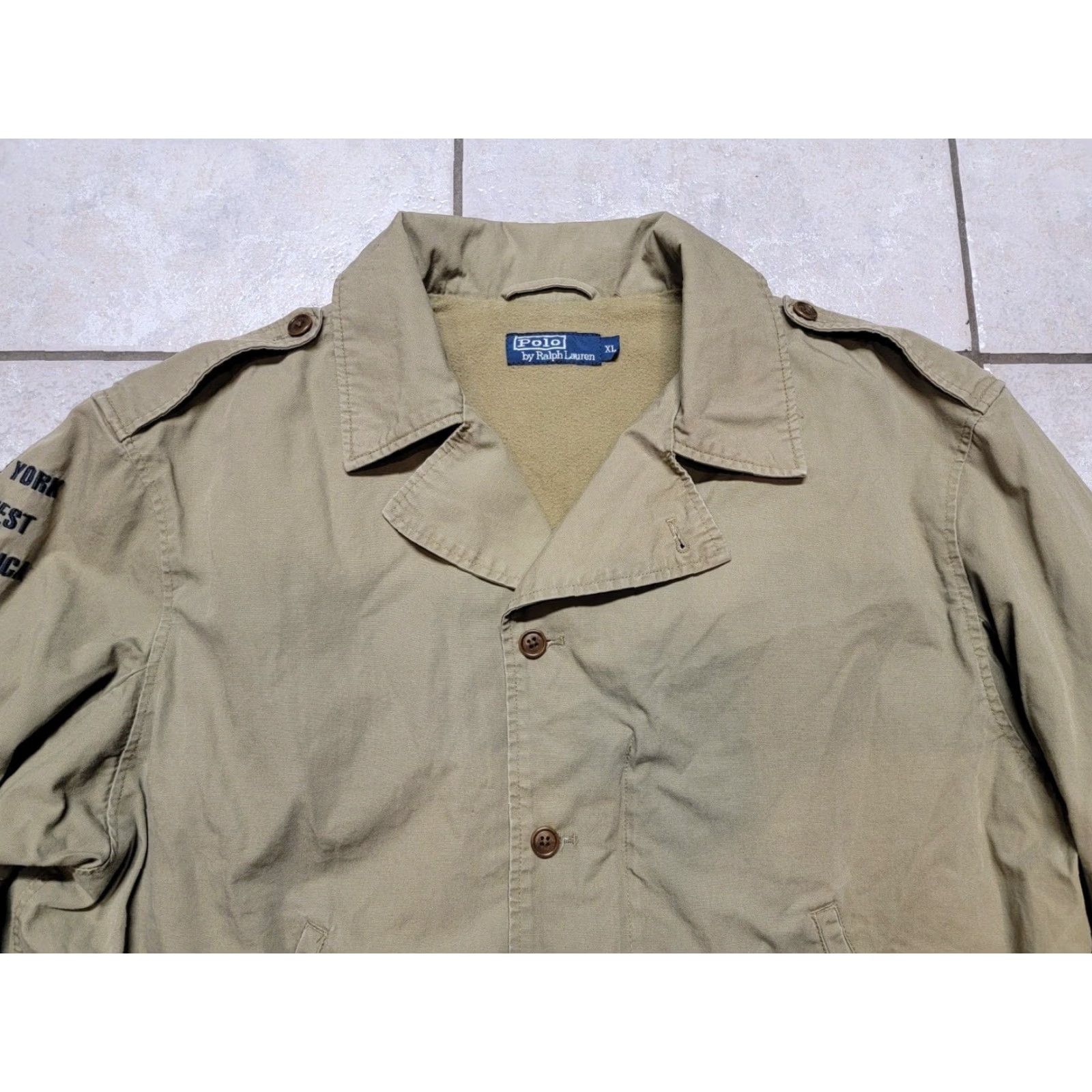 Polo Ralph Lauren VINTAGE Polo Ralph Lauren POLO HAWAII TOUR SOUVENIR JACKET SZ XLARGE SHIRT Men Beige 90s Hawaii Tour Souvenir Jacket BBG Size US XL / EU 56 / 4 - 3 Thumbnail