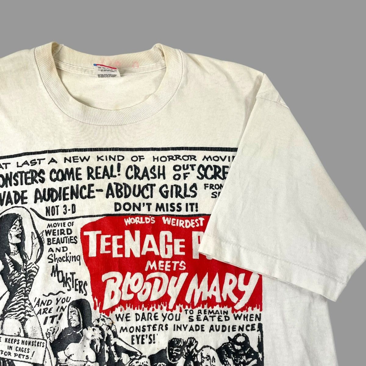 Vintage Vintage 90s teenage psycho movie t shirt Size US L / EU 52-54 / 3 - 3 Thumbnail