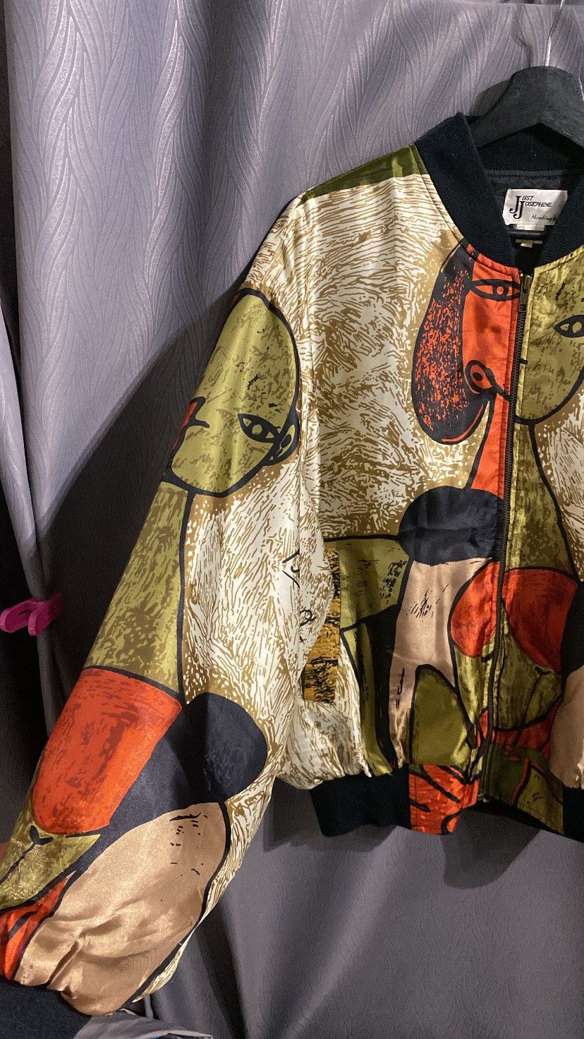 Vintage 🔥OFFER🔥VINTAGE PICASSO AOP ART SATIN BOMBER JCKT KOREA LARGE Size US L / EU 52-54 / 3 - 3 Thumbnail
