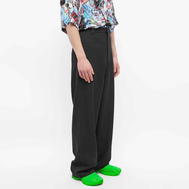 Balenciaga o1in1g0724 Worn Out Loose Pants in Black Size US 34 / EU 50 - 2 Thumbnail