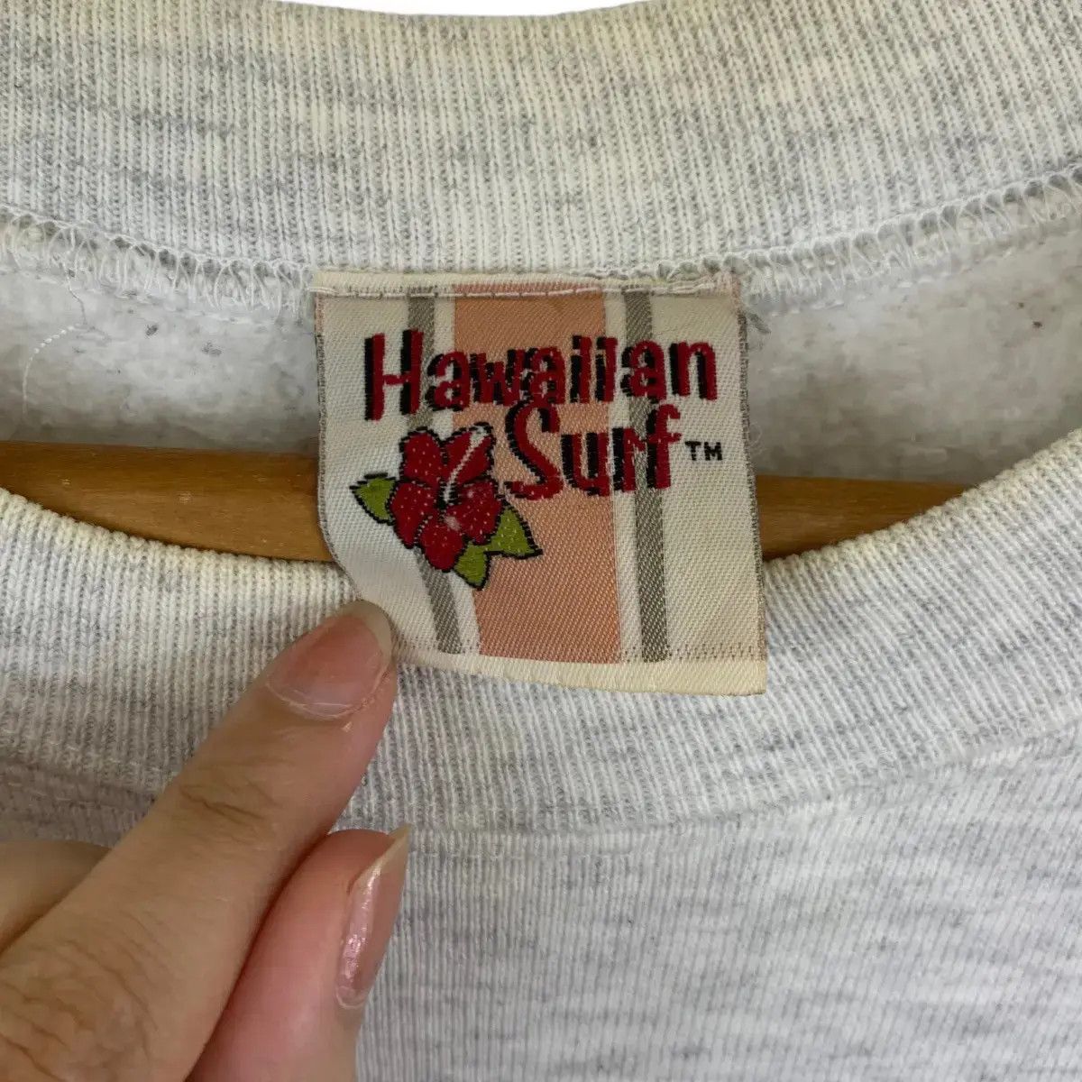 Vintage Vintage 90’ HAWAIIAN SURF Hibiscus Hawaii Sweatshirt Size US M / EU 48-50 / 2 - 4 Thumbnail