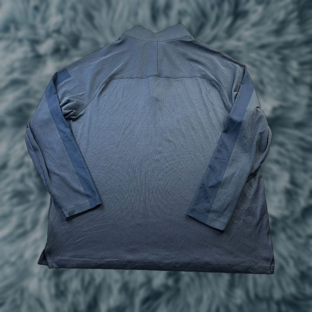 Nike Nike Sweater Mens XL Blue 1/4 Zip Dri-Fit Vapor Golf Pullover All Seasons Regular Crew Neck Long Sleeve Jacket Accent Logo Vintage No Size US XL / EU 56 / 4 - 1 Thumbnail