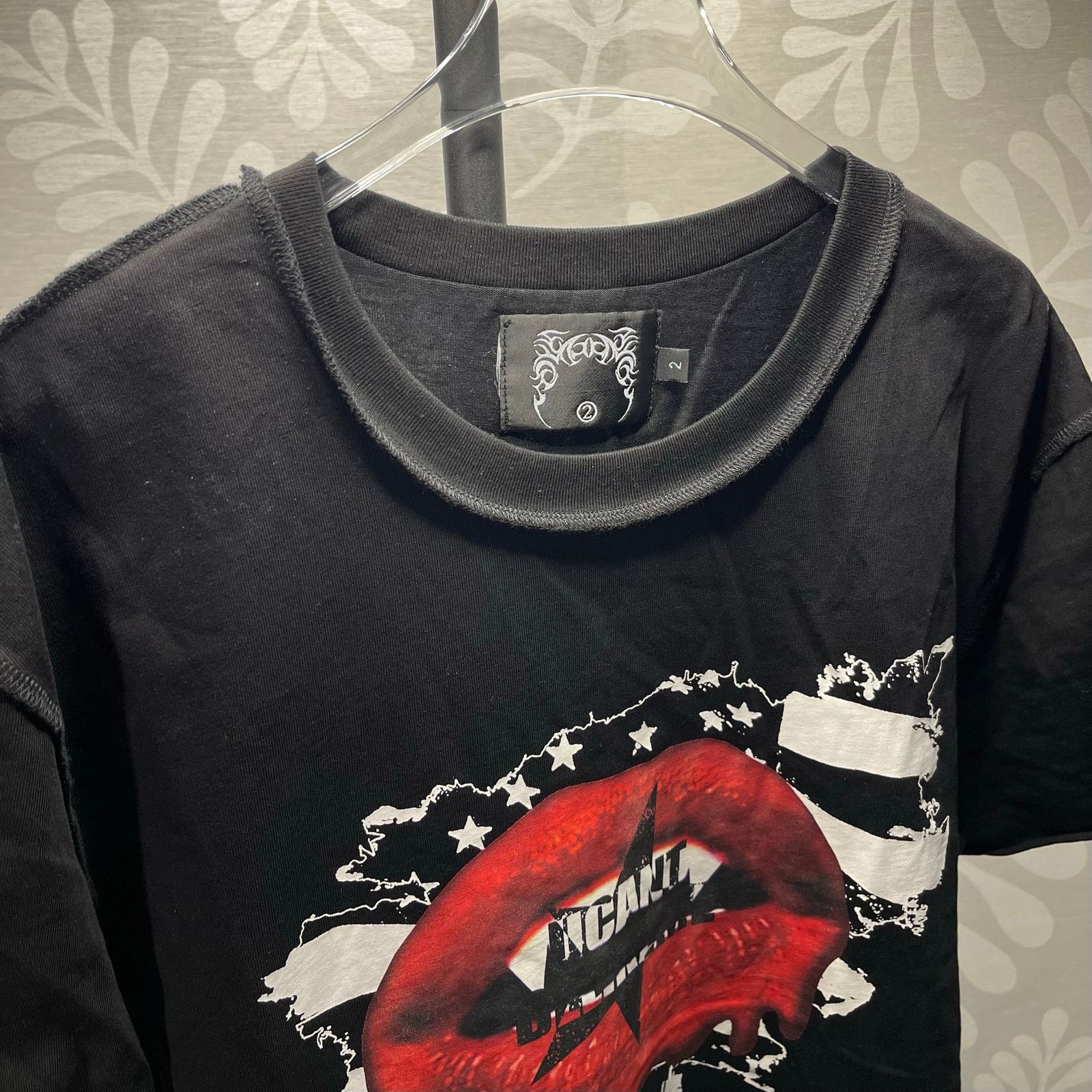 Japanese Brand Y2K Mouth Graphic T-Shirt Men’s size M Black Red Lips Tee Size US M / EU 48-50 / 2 - 8 Thumbnail