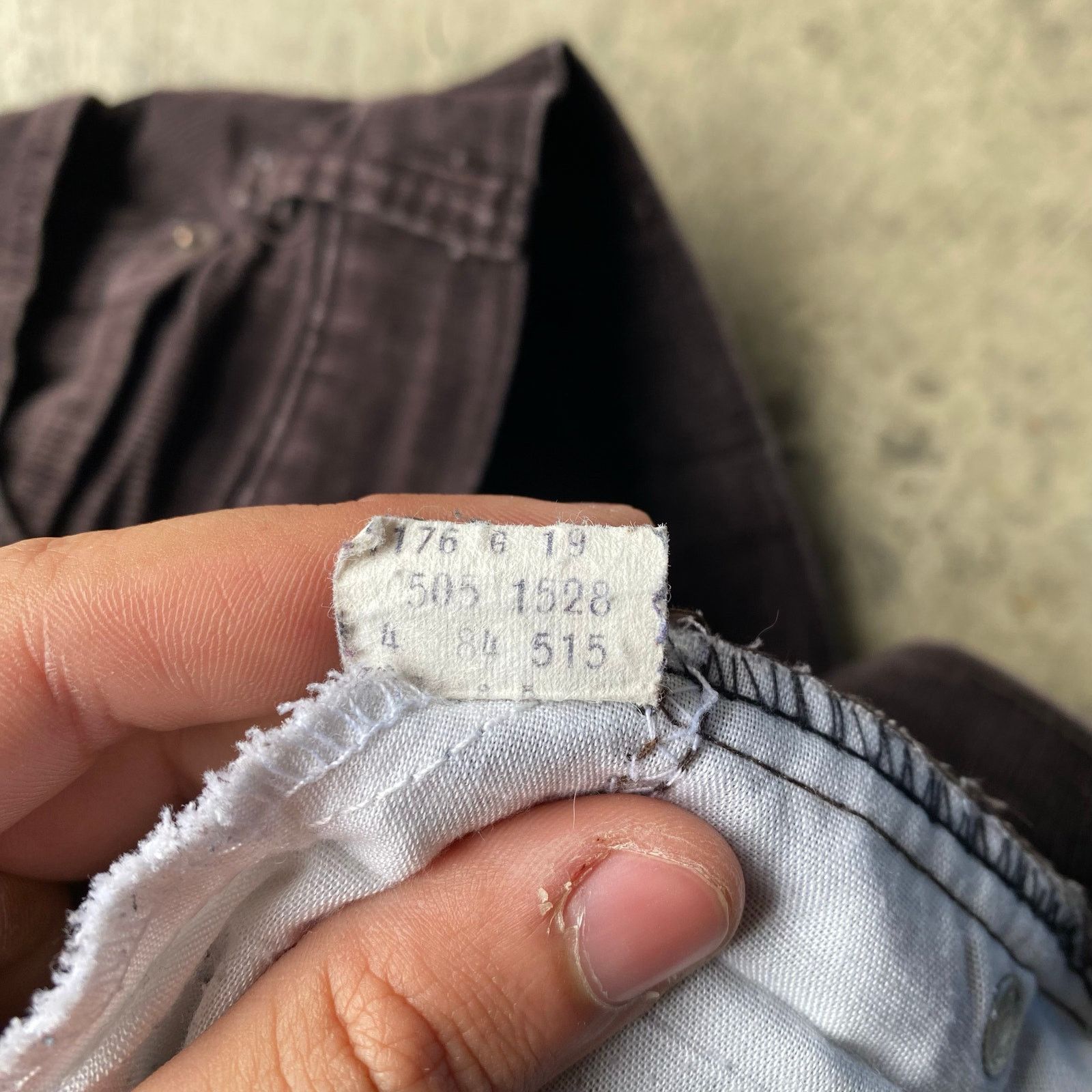 Vintage VINTAGE BROWN LEVIS WHITE TAB CORDUROY PANTS 70S 33X30 Size US 33 - 4 Thumbnail
