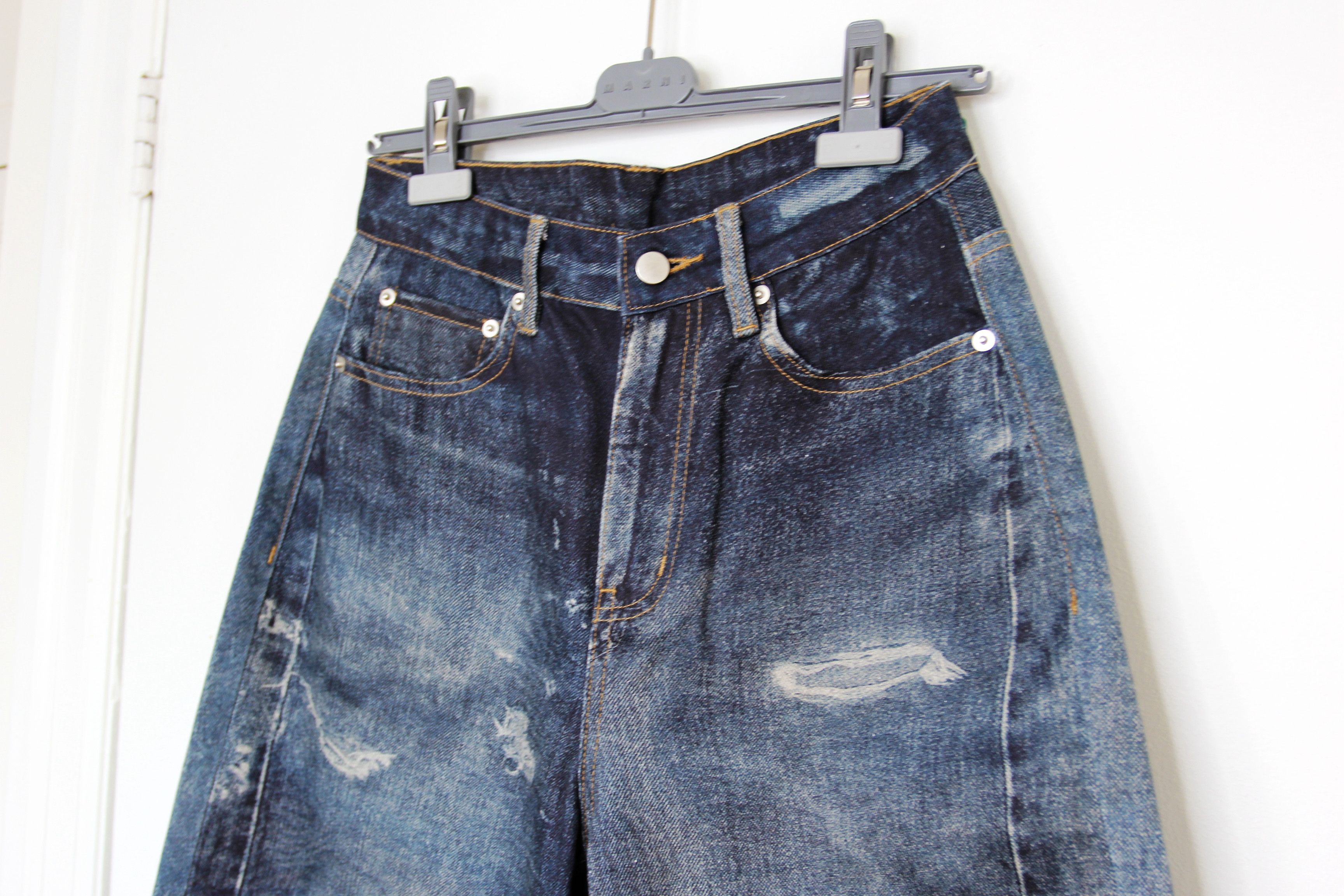 Other BNWT AW25 SENSEERA DISTRESSED-LOOK PRINTED DENIM JEANS S Size US 30 / EU 46 - 4 Thumbnail