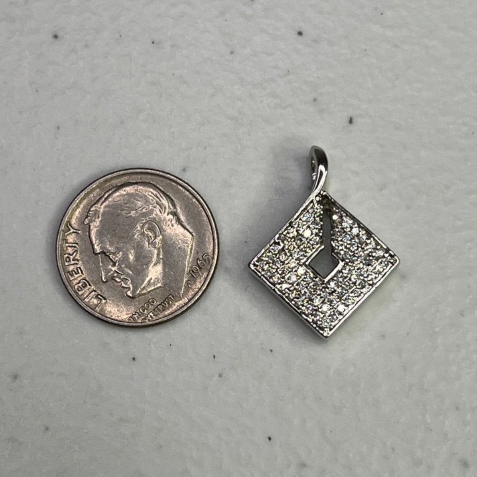 Other Square Shaped Silver Tone Cubic Zirconia Pendant Size ONE SIZE - 4 Thumbnail