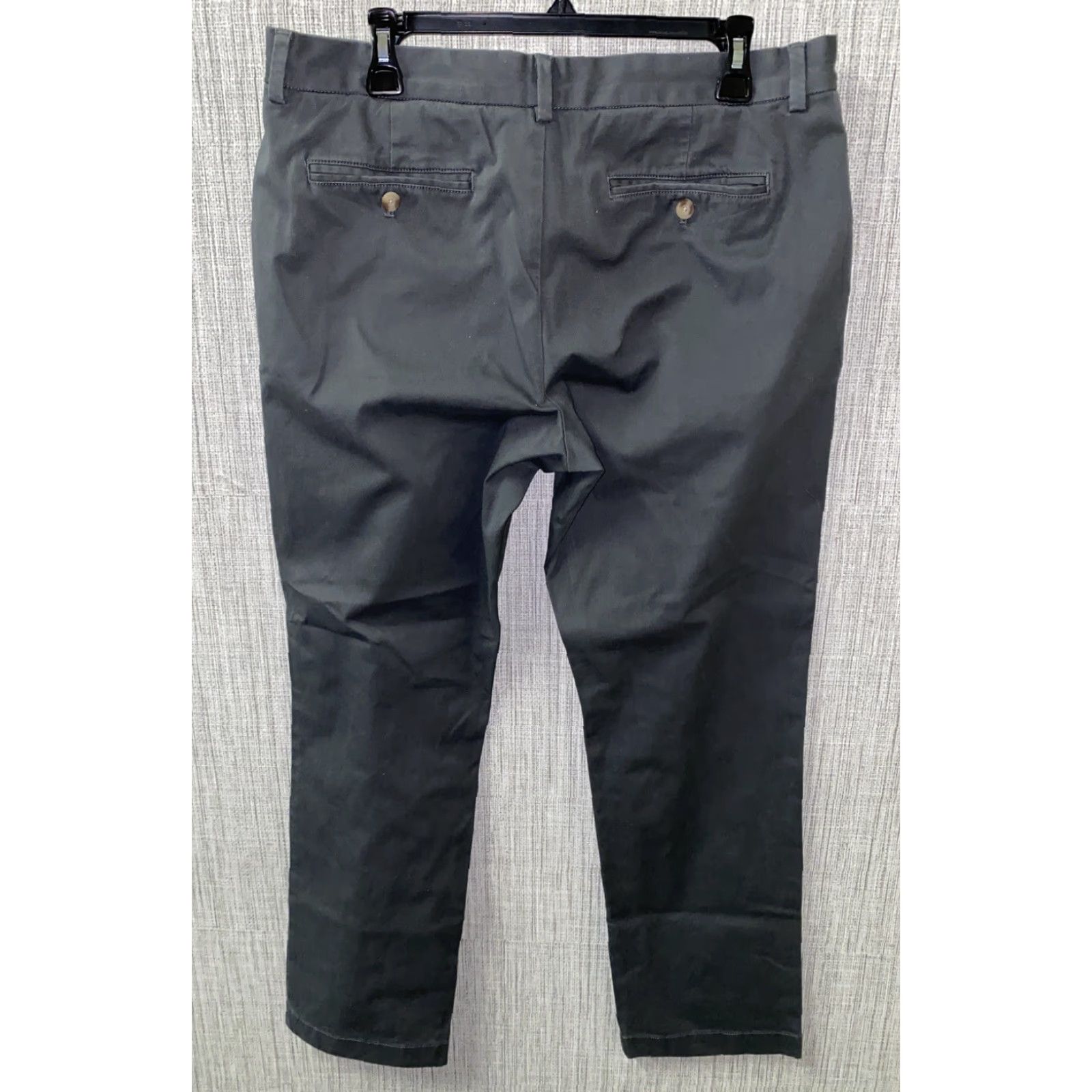 Vineyard Vines Vineyard Vines By Shep And Ian Mens Gray Zip Fly Casual Pants Size 34 X 32 36x31 Regular Cotton Pants Mens Gray Casual 90s not? Size US 36 / EU 52 - 4 Thumbnail