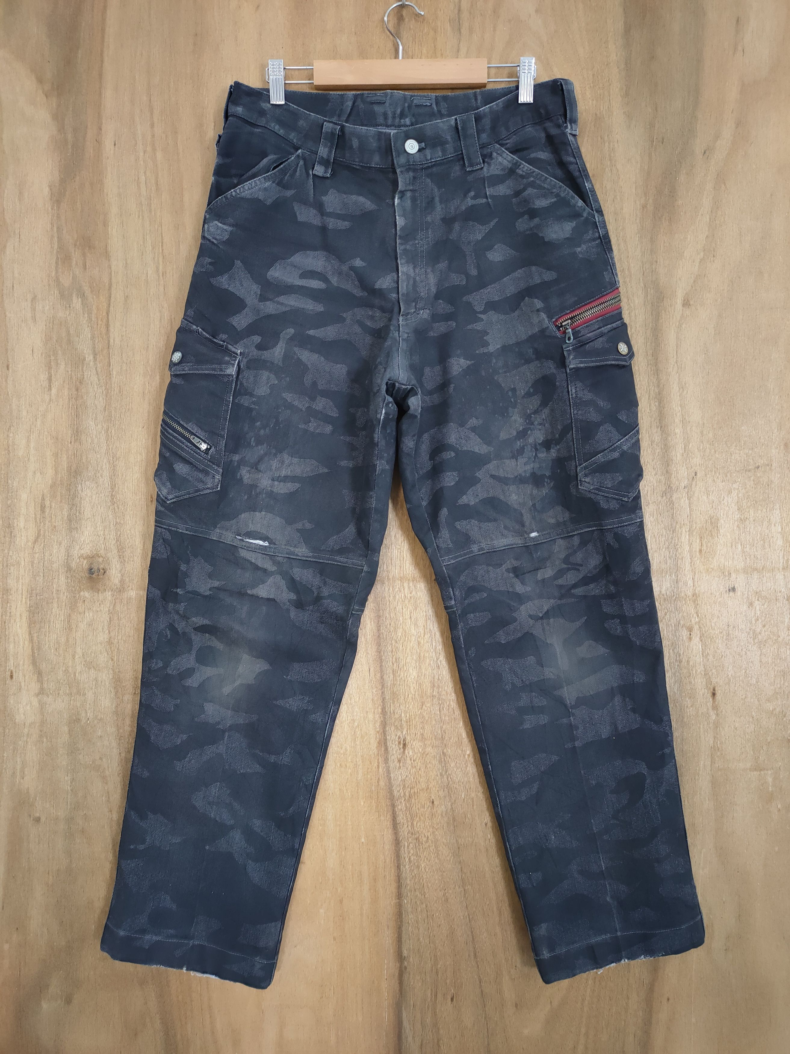 Japanese Brand × Vintage VINTAGE JAWIN BLACK CAMO CARGO PANTS Size US 33 - 1 Thumbnail