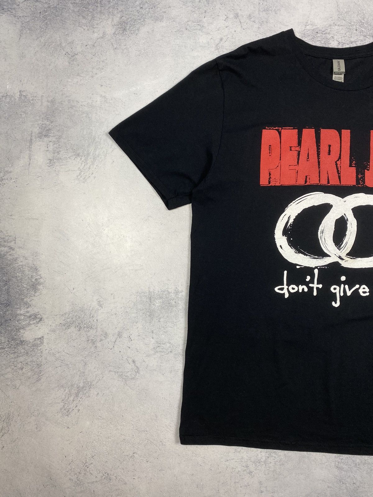 Band Tees Pearl Jam Tour 2022 Black Don't Give Up Crew Neck T Shirt Size US L / EU 52-54 / 3 - 3 Thumbnail