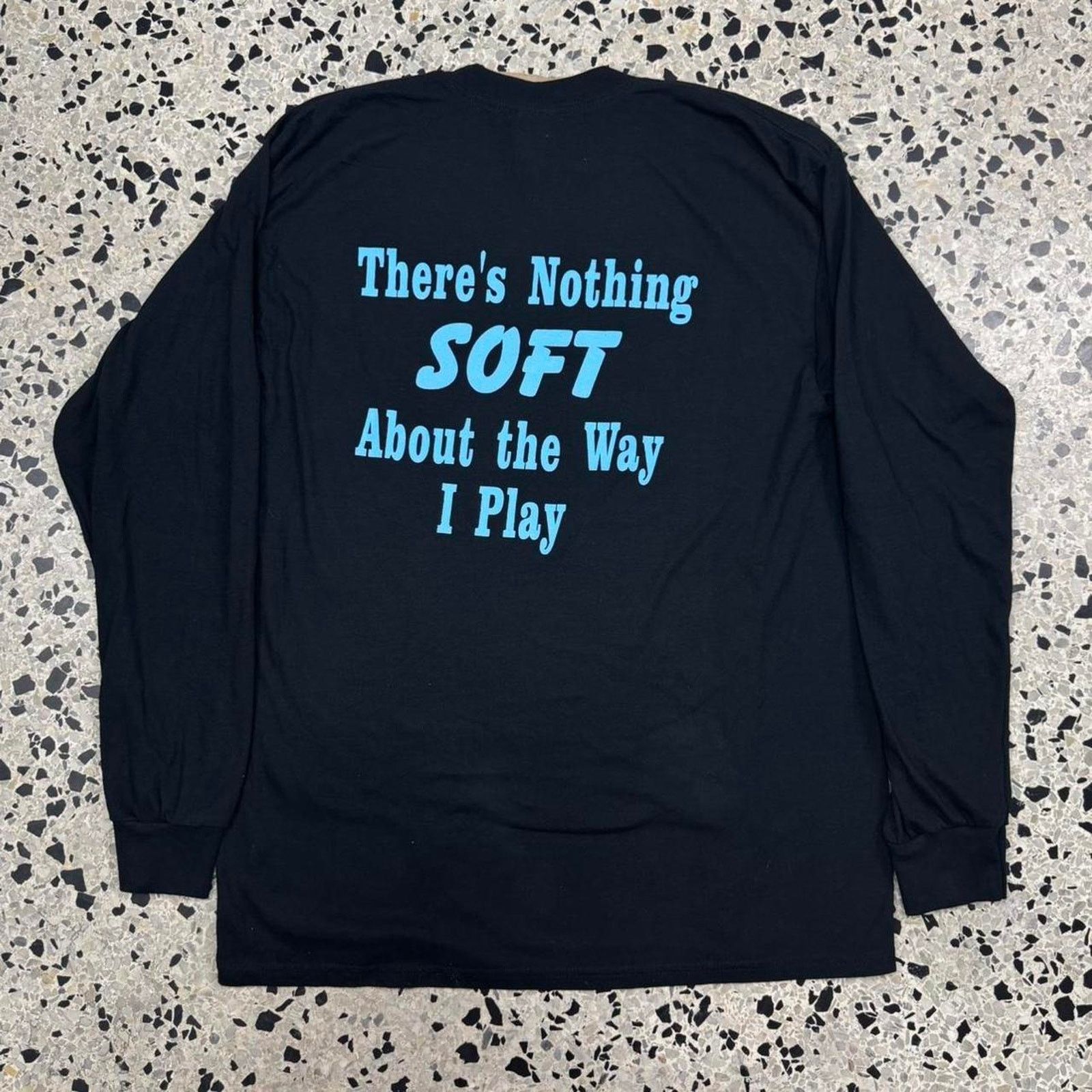 Gildan × Vintage VINTAGE Y2K ACADEMY SOFTBALL THERE'S NOTHING SOFT L/S TEE: Size US L / EU 52-54 / 3 - 1 Thumbnail