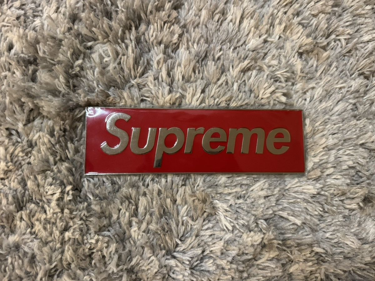 Supreme Supreme Car Emblem Size ONE SIZE - 1 Preview