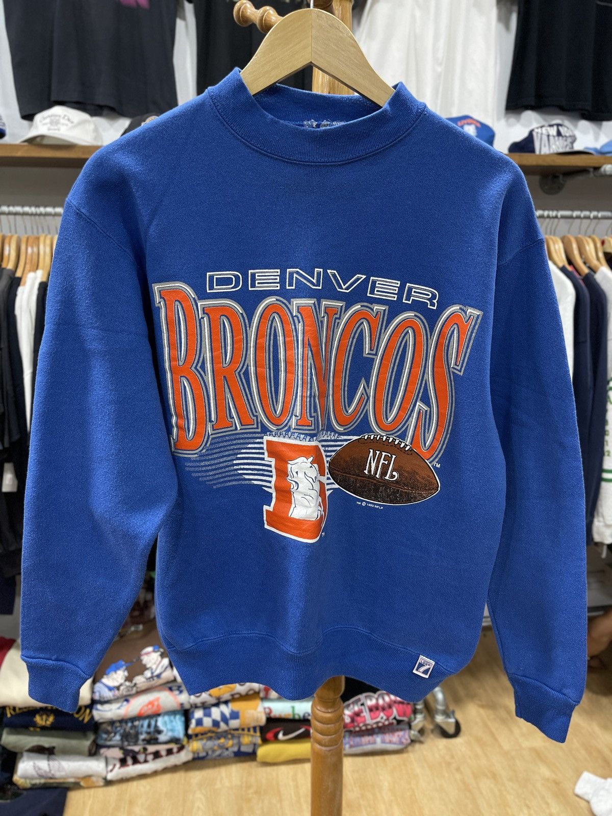 Vintage 90's Pro Player Denver Broncos Sweatshirt