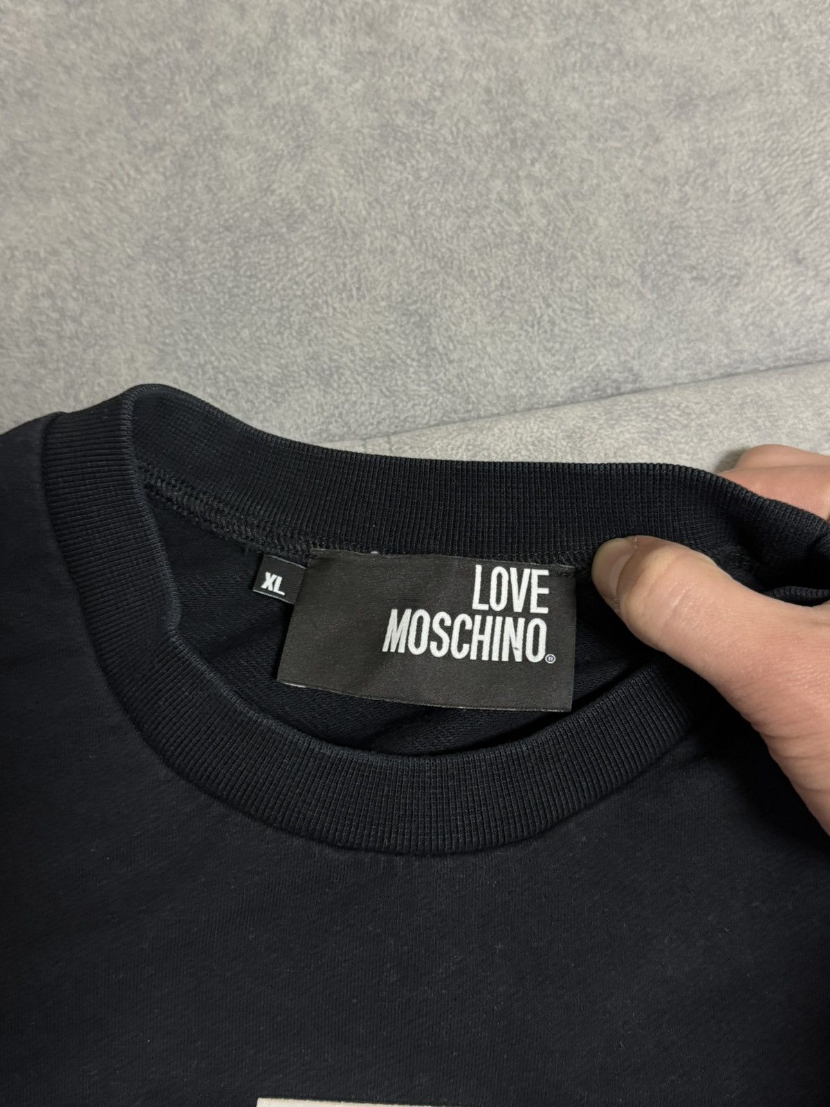 Designer × Moschino Love Moschino Peace sweatshirt men size L XL retro style Size US XL / EU 56 / 4 - 11 Thumbnail