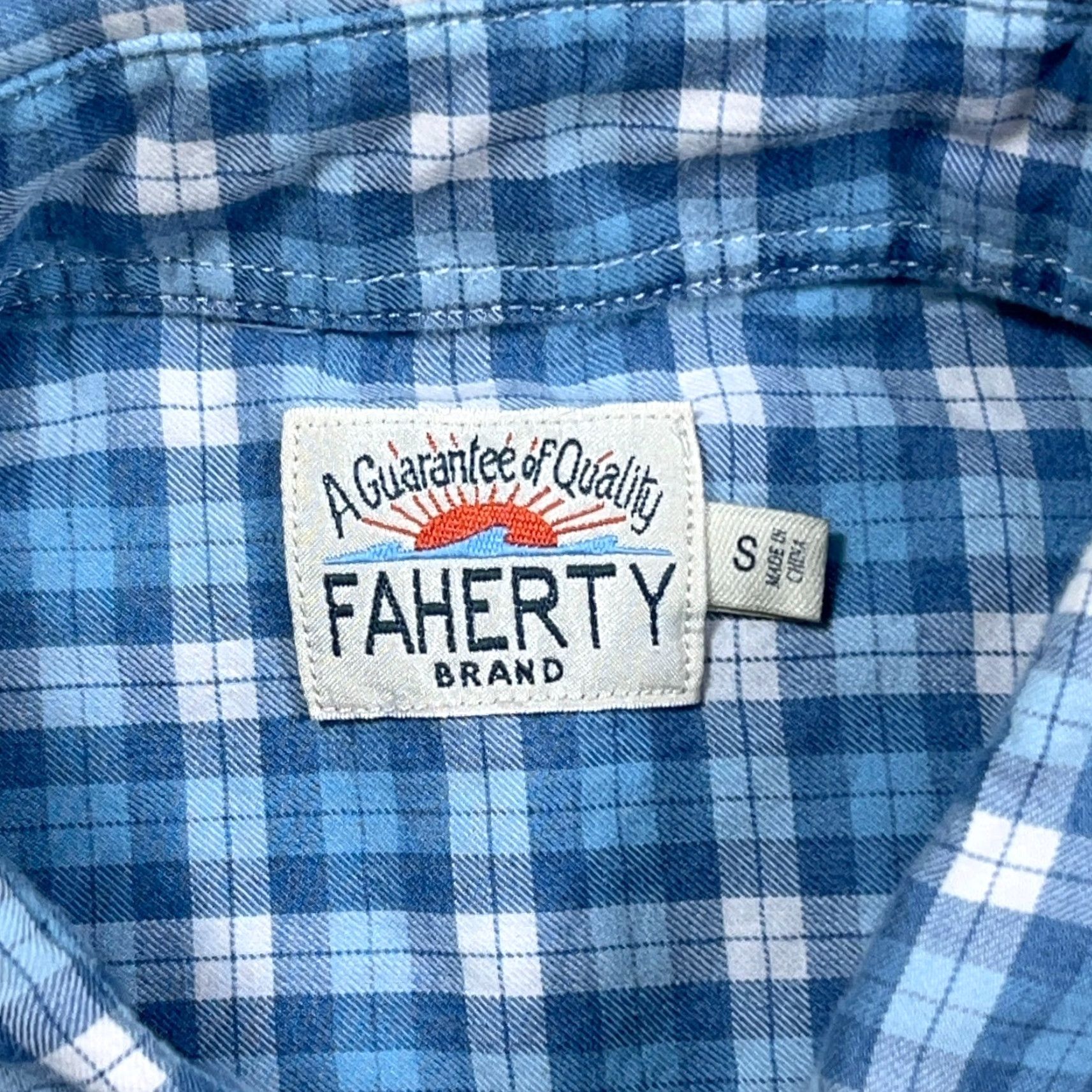 Faherty Faherty Shirt Men Small Blue Plaid Button-Up Lightweight Flannel Camp Adult Size US S / EU 44-46 / 1 - 3 Thumbnail