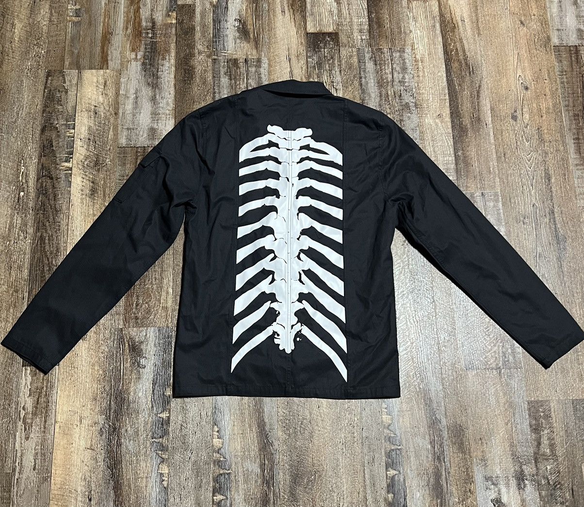トップス PLEASURES SKULL DESIGN Zip Cardigan PLEASURES SKULL DESIGN Zip Cardigan