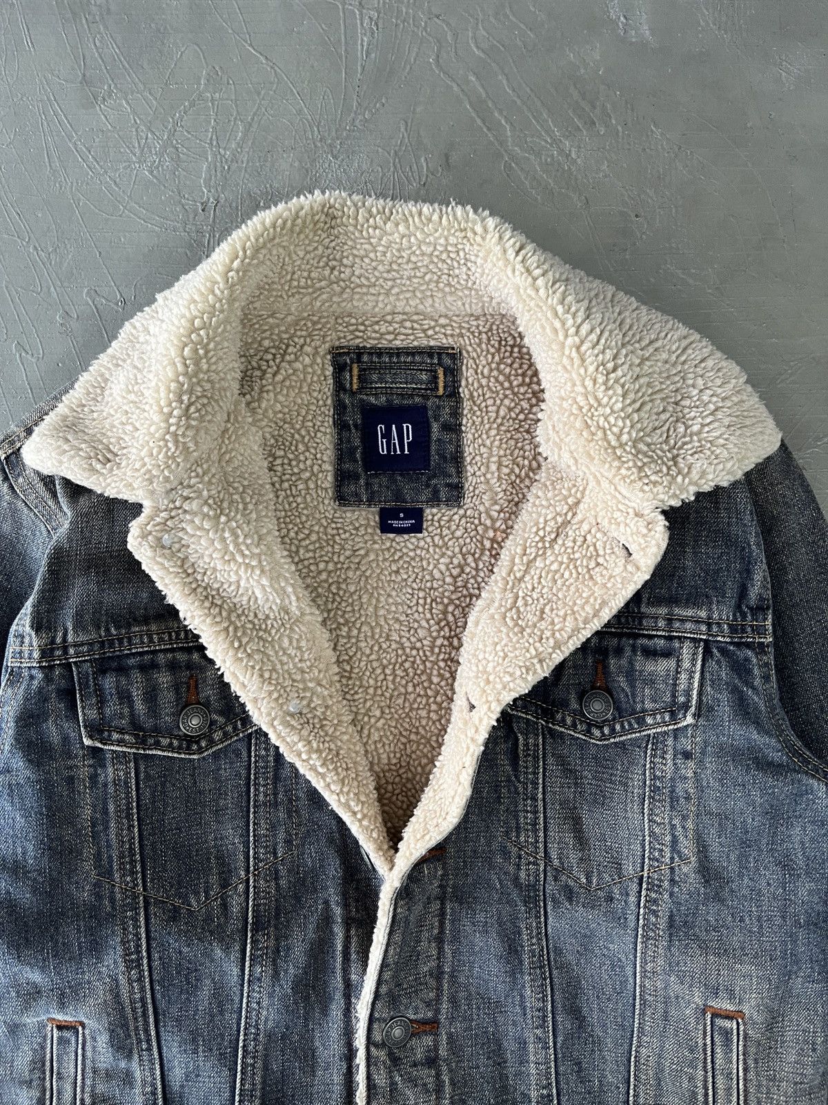 Gap Vintage Gap Shearling Sherpa Denim Trucker Jacket Size US S / EU 44-46 / 1 - 6 Thumbnail