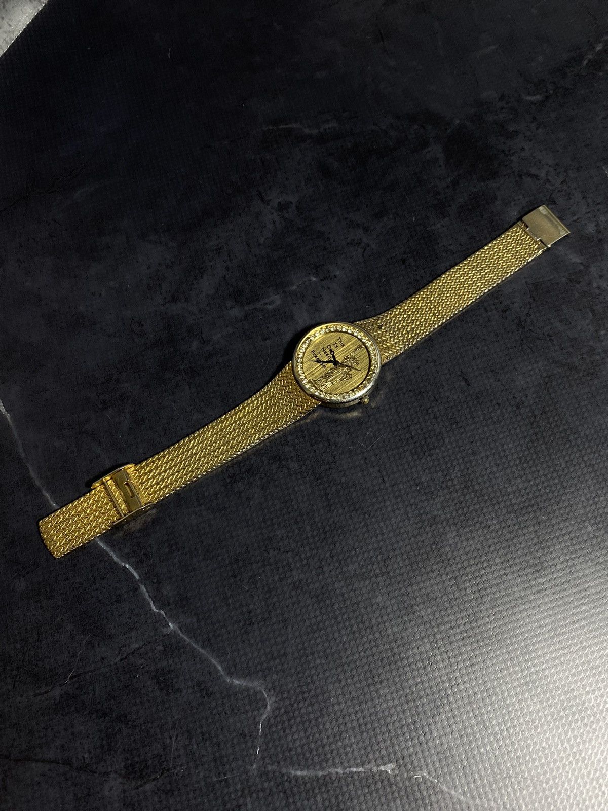 Vintage Vintage gold watch with Statue of Liberty – Japanese brand Size ONE SIZE - 3 Thumbnail