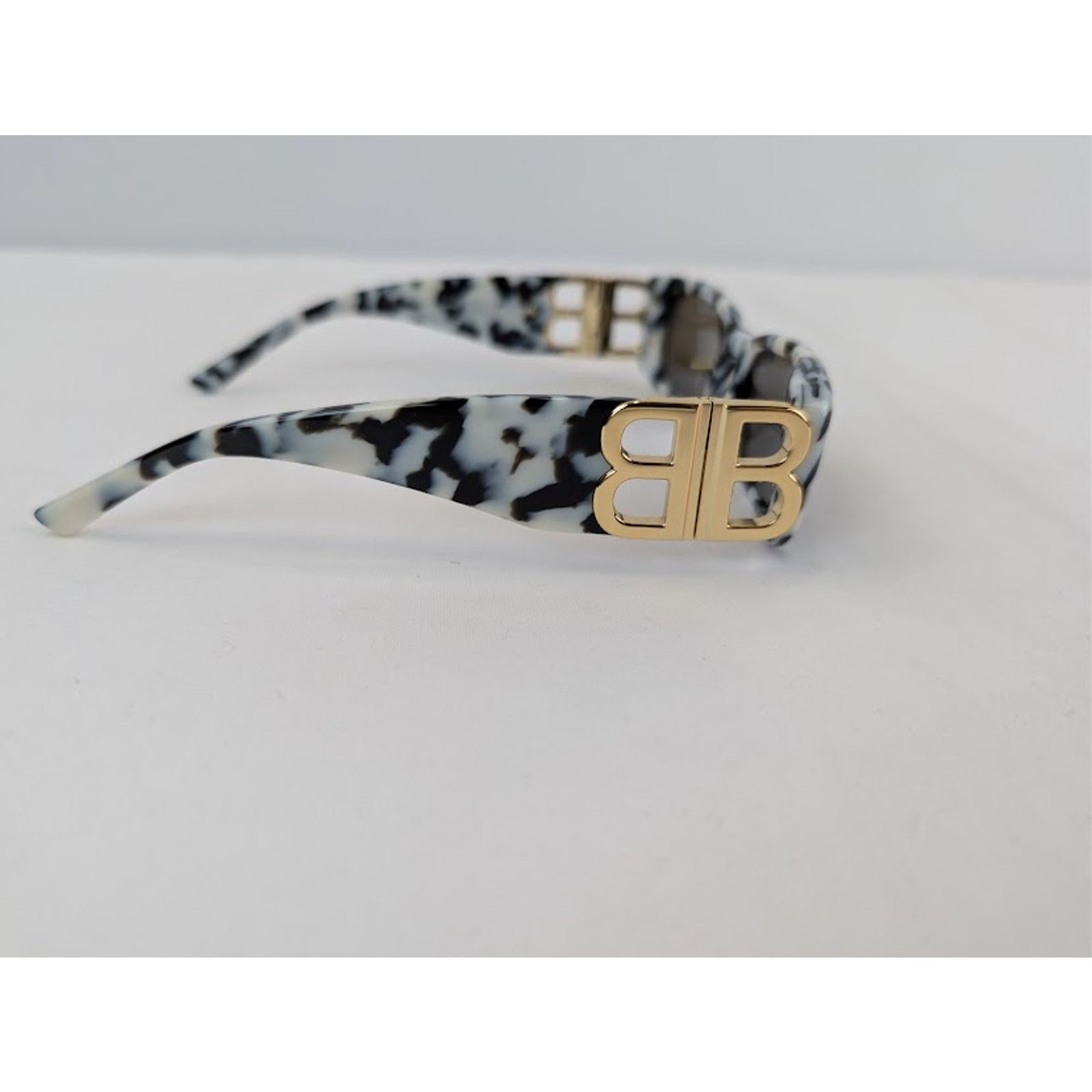 Balenciaga o1rshd1 / 555 / Size: OS / Sunglasses in Black / White Size ONE SIZE - 9 Thumbnail