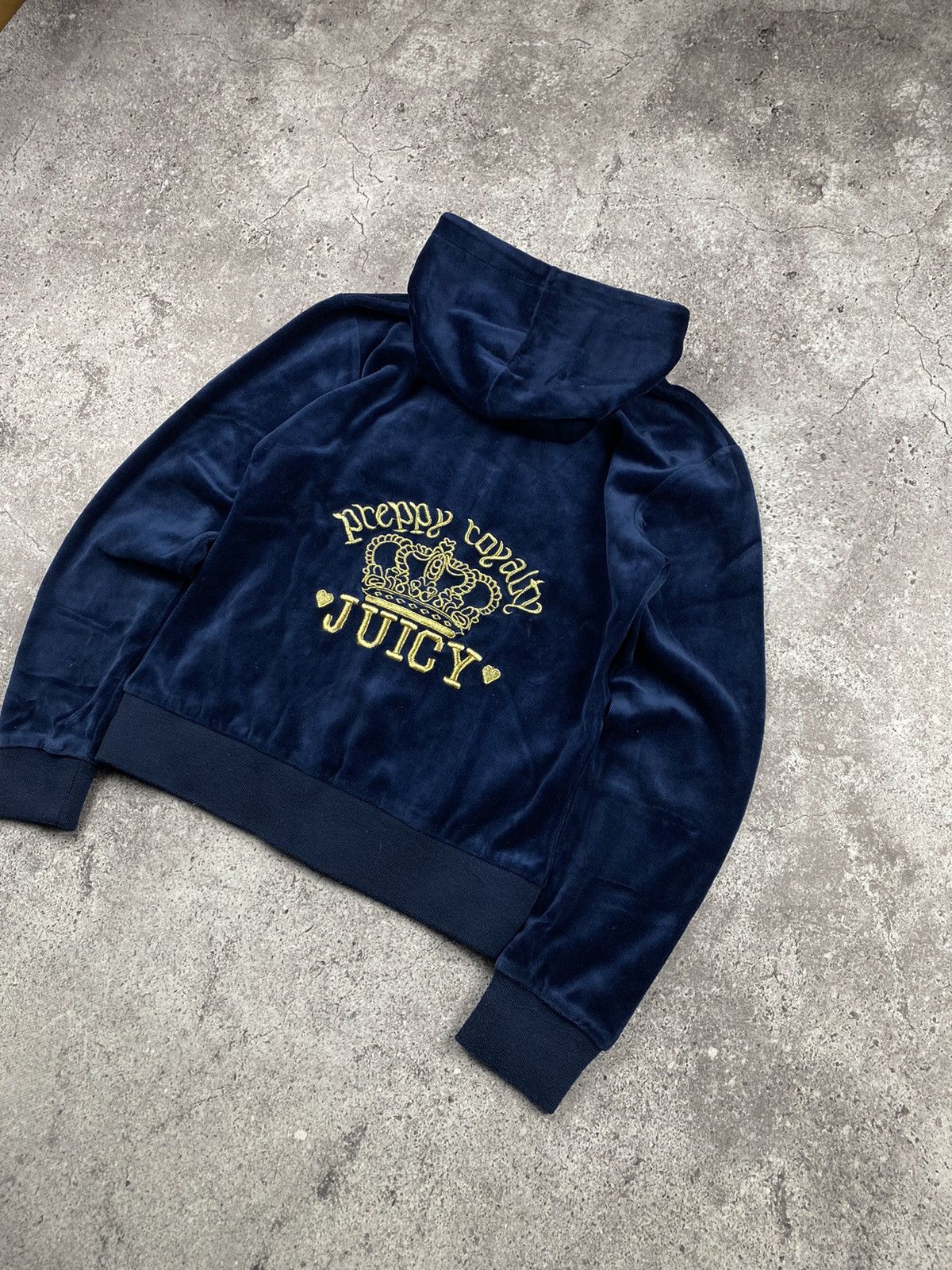 Juicy Couture Juicy Couture Y2K Velvet Vintage Zip Up Track Crown Hoodie Size M / US 6-8 / IT 42-44 - 2 Thumbnail