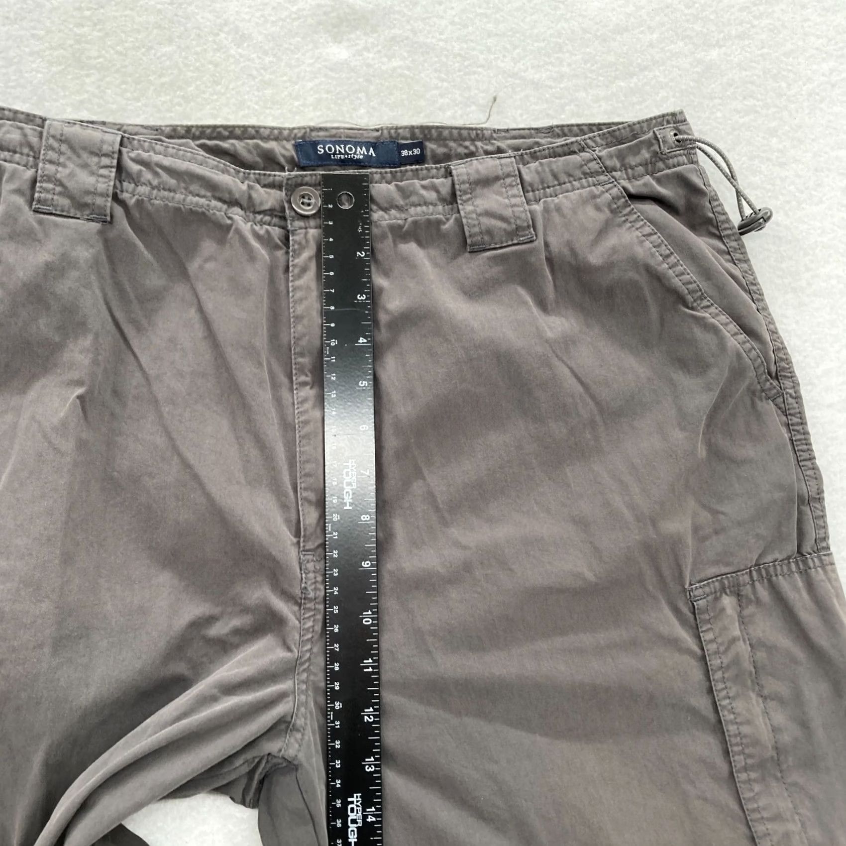 Vintage VINTAGE Sonoma Convertible Cargo Pants Mens 38x30 Brown Nylon Blend Baggy Y2K Pants Mens Brown Cargo Convertible Baggy Y2K Size US 38 / EU 54 - 7 Thumbnail