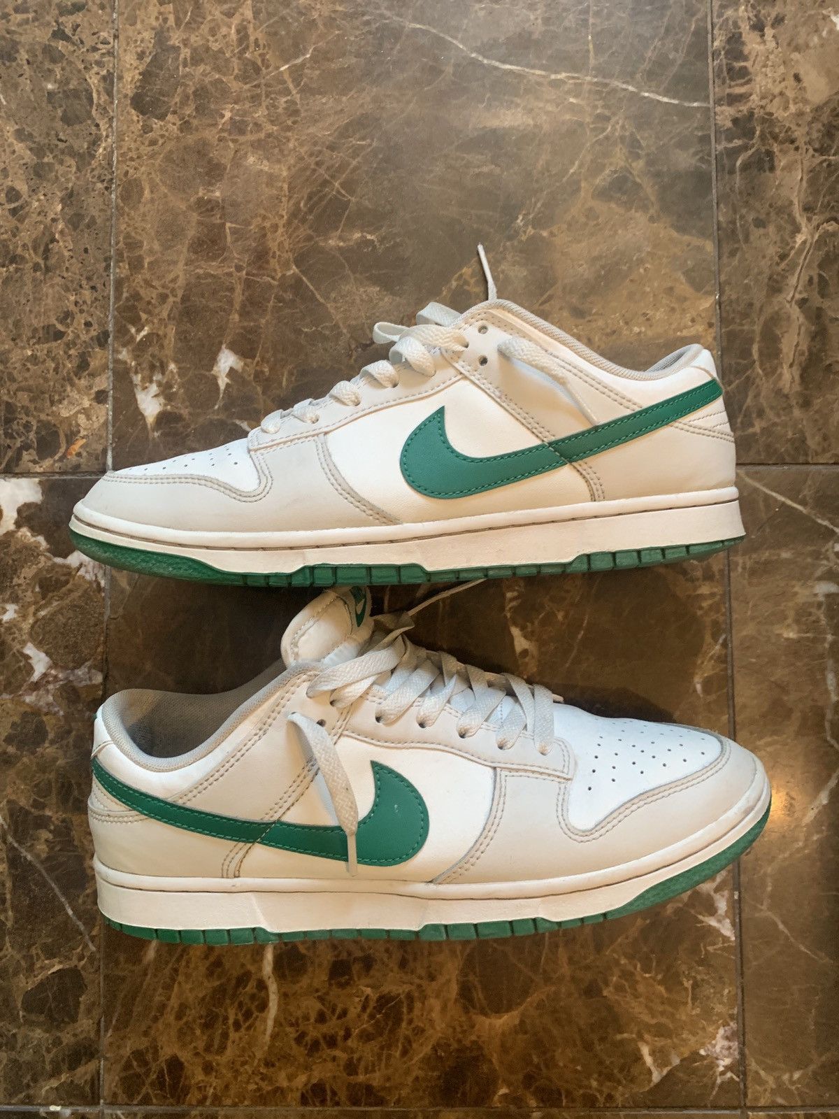 Nike Nike Dunk Low “Summit White Malachite” Size US 9 / EU 42 - 2 Thumbnail