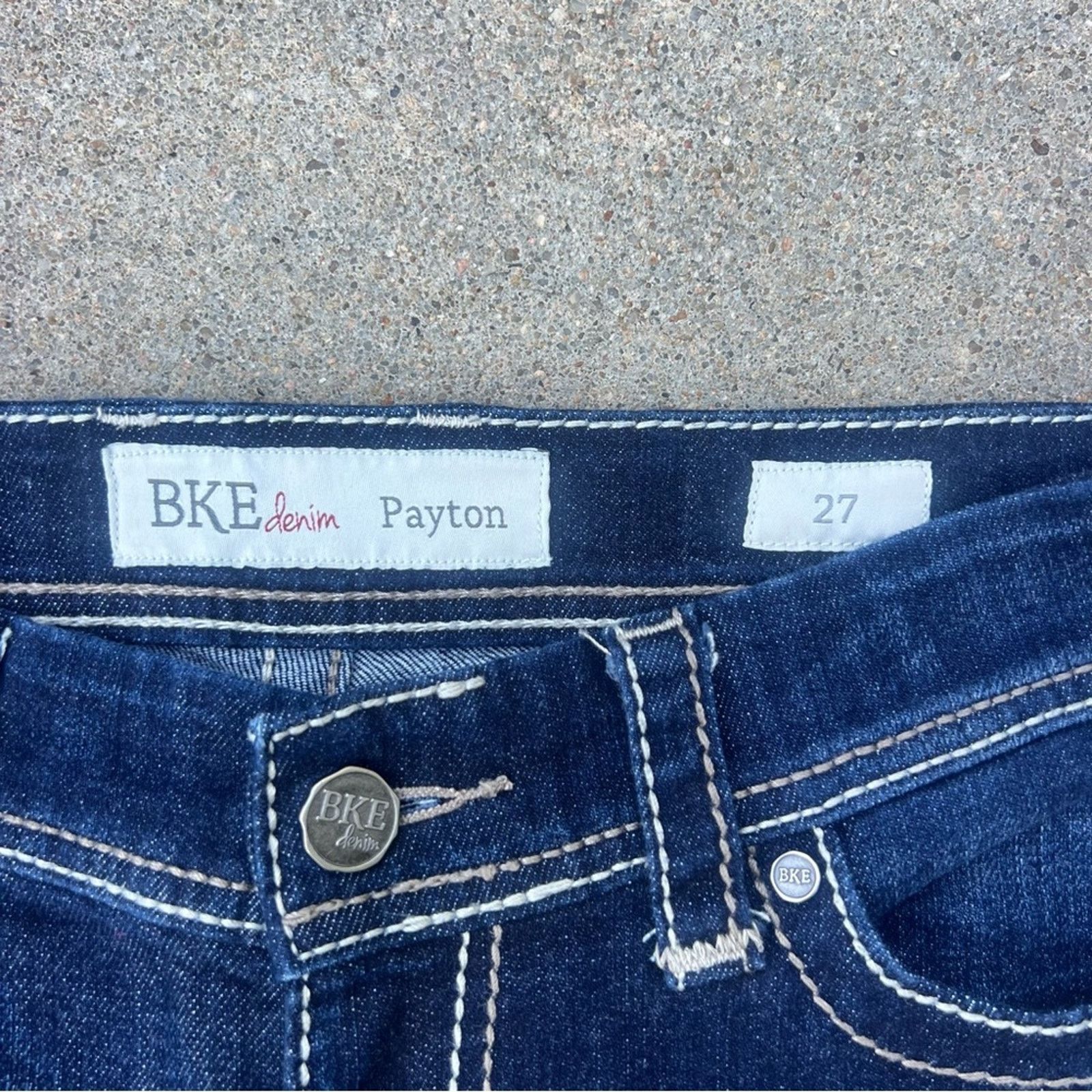 Buckle BKE Payton Capri Jeans Dark Wash Flap Pocket Size 27