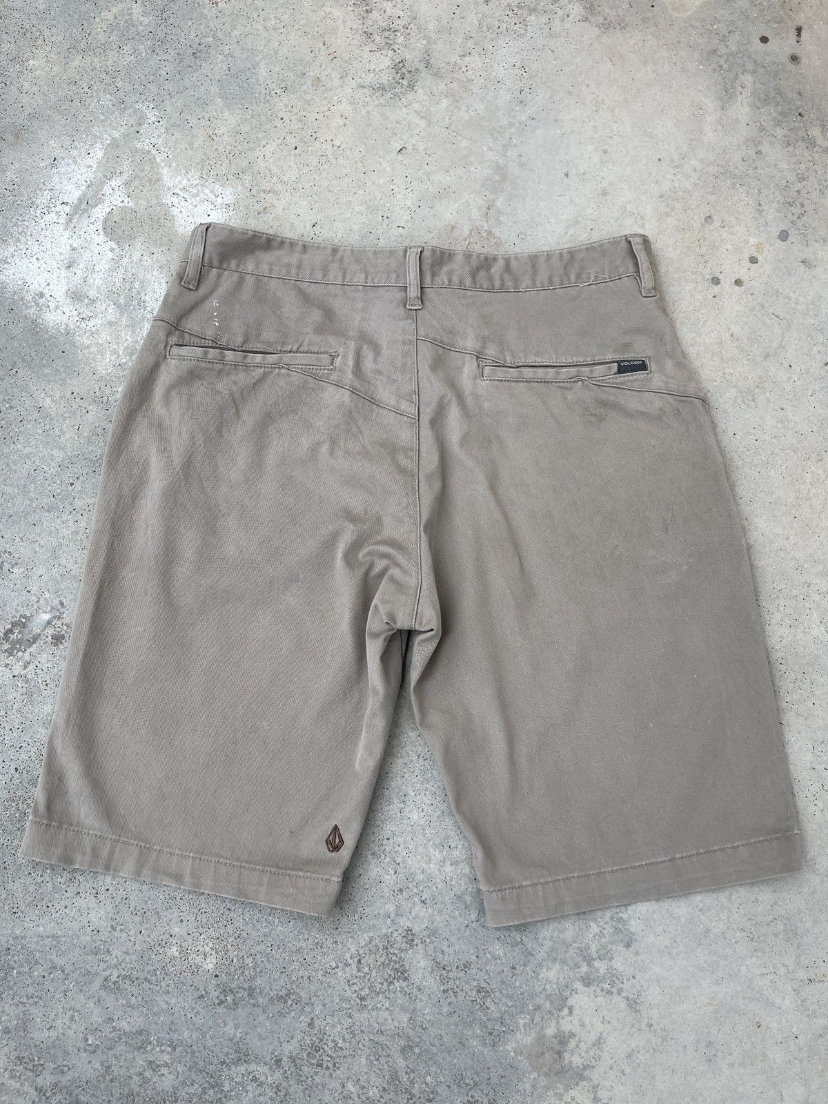Volcom Vintage Volcom Shorts Pants Size US 33 - 3 Thumbnail