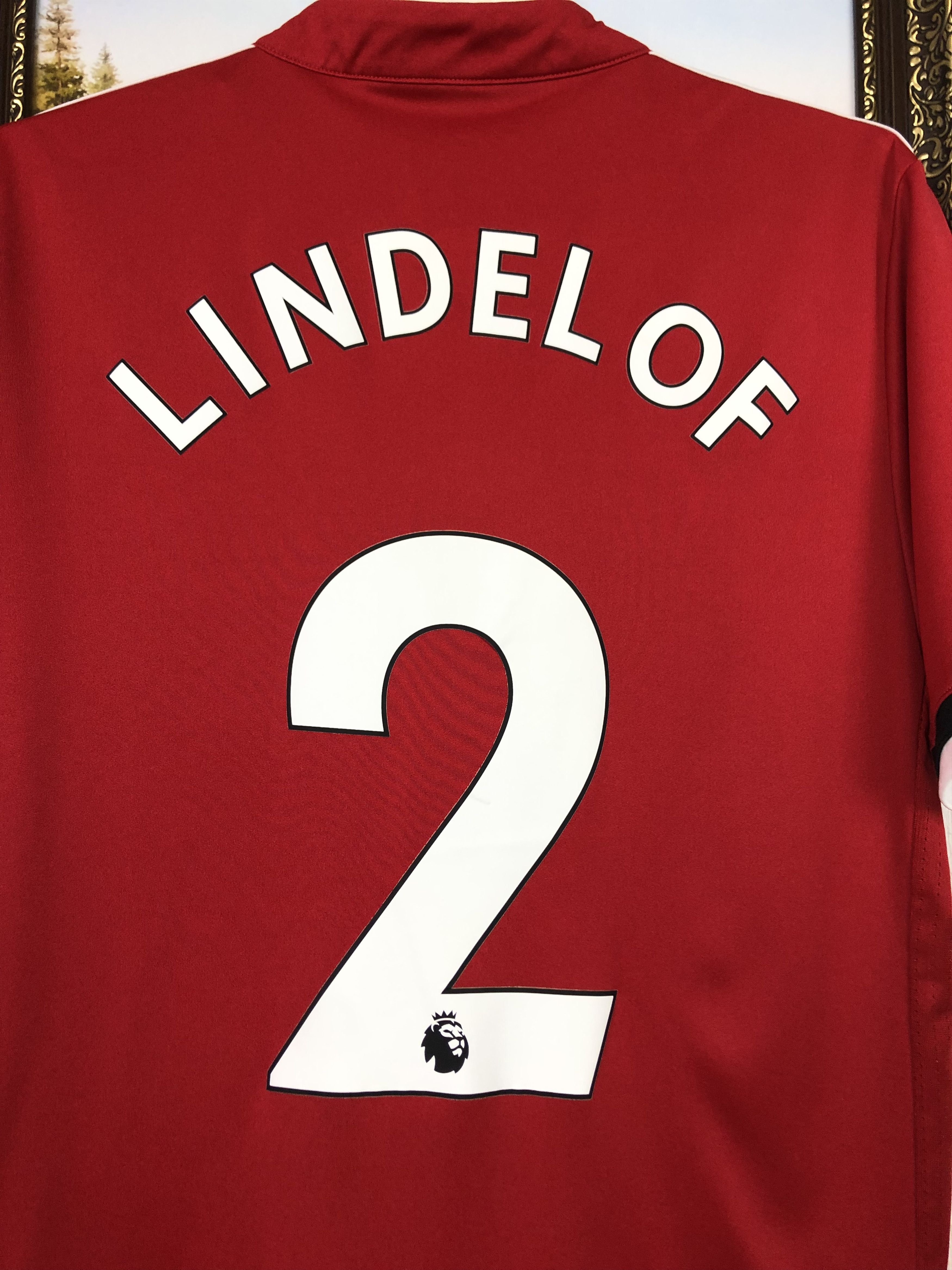 Adidas Manchester United Home football shirt 2017#2 Lindelof Adidas Size US M / EU 48-50 / 2 - 2 Thumbnail