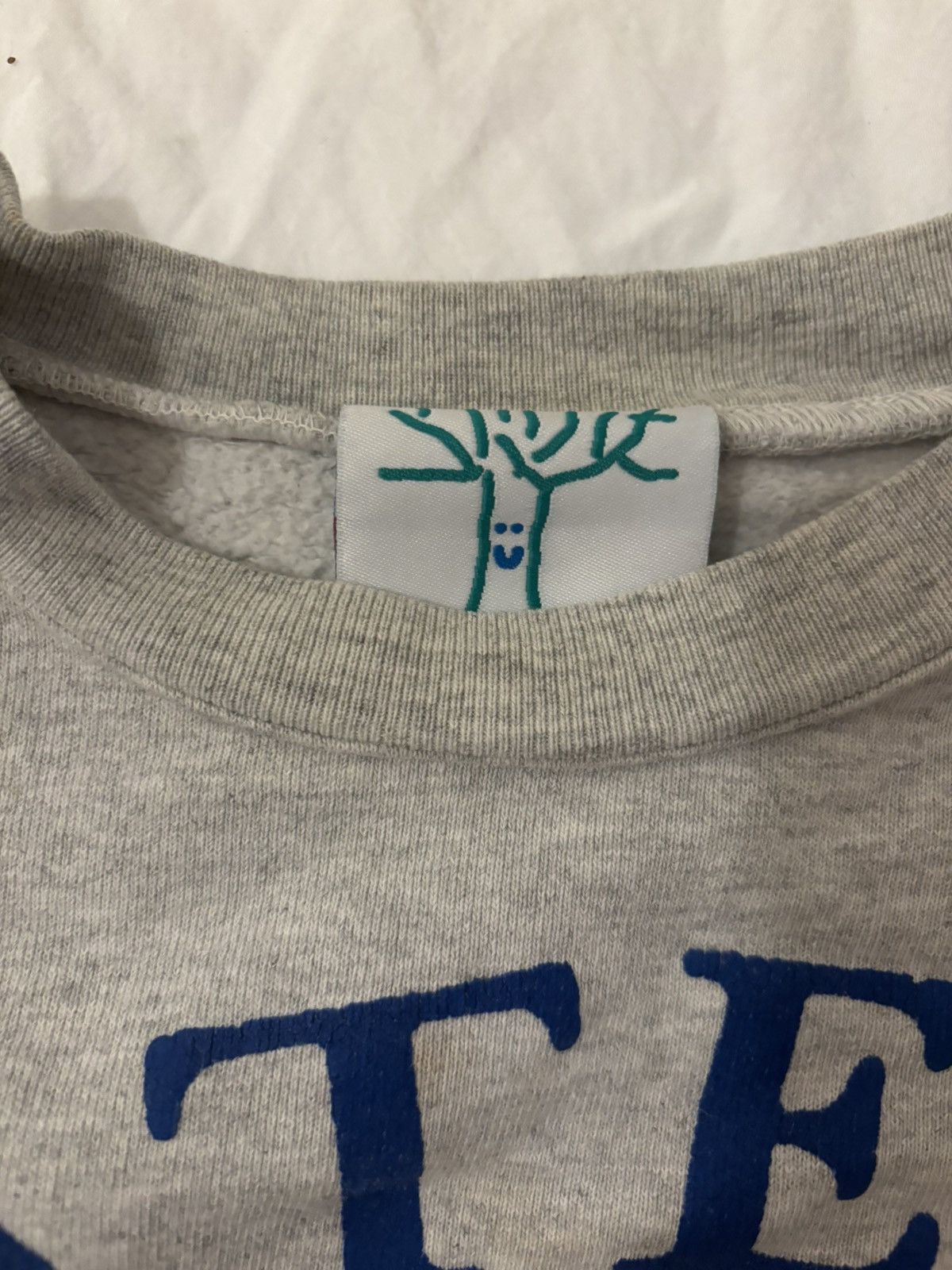 Online Ceramics Online Ceramics Grateful Dead Turtle River Crewneck Size US L / EU 52-54 / 3 - 6 Thumbnail