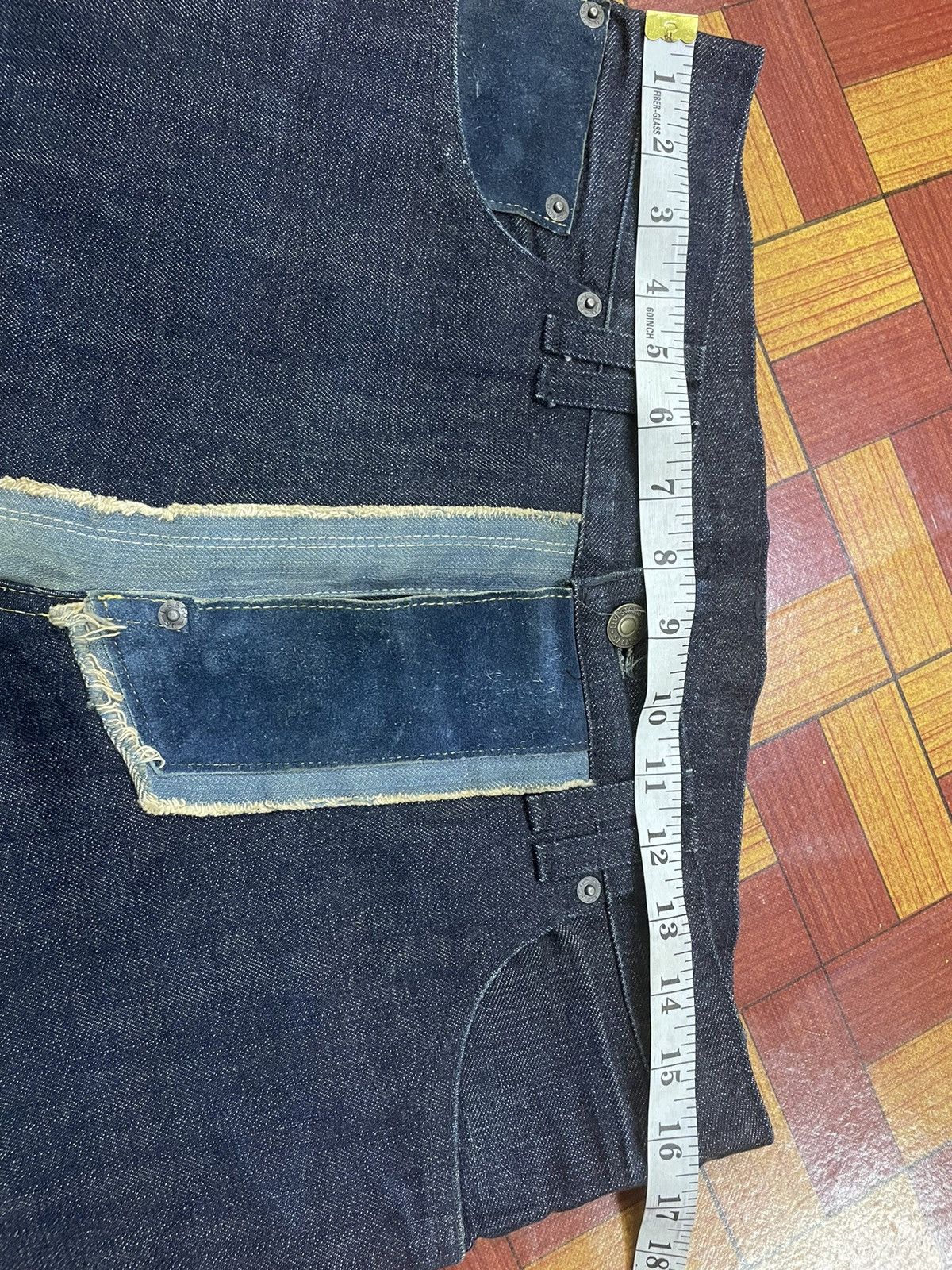 Levi's Levis Red Loop with Leather Patch very Rare Size US 33 - 10 Thumbnail