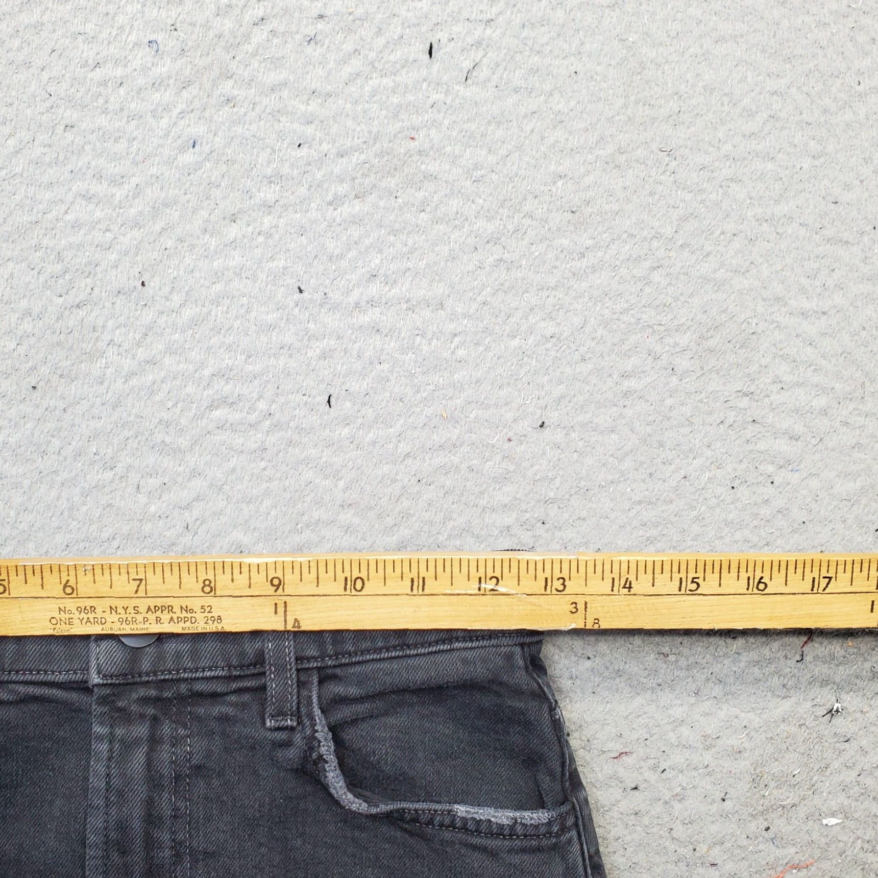 J Brand J Brand Womens Black Denim Jean Skirt 24 Casual 5-Pocket Mini Short Waist 13" Length 15.5" | Vintage No Women Size 42" / US 20 - 4 Thumbnail