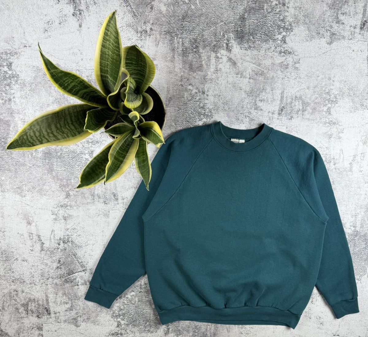 Fruit Of The Loom × Vintage Fruit of The Loom USA Blank 90s Hoodie Sweatshirt Pullover Size US XL / EU 56 / 4 - 1 Thumbnail