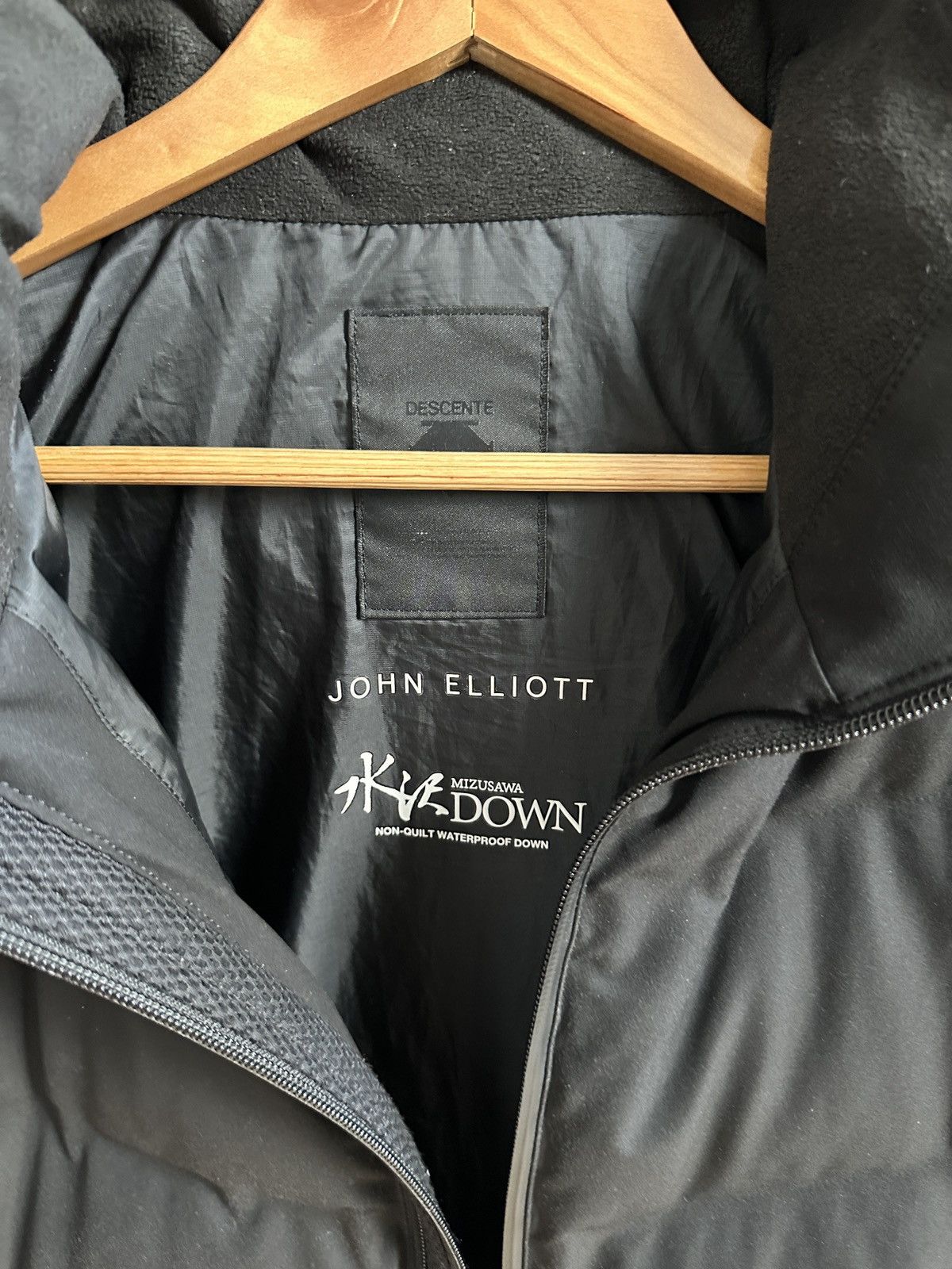 John Elliott John Elliott X Descente Allterrain Mizusawa Down Jacket Size US L / EU 52-54 / 3 - 10 Thumbnail